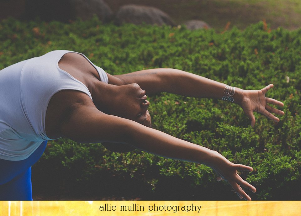 picture provided Jessamyn Stanley's Website online space Jessamyn Stanley is known for her body positivity advocacy and breaking body stereotypes in the yoga world. Her blog showcases her life and practice,the classes she teaches, yoga tips, and of course her yoga adventures. Instagram: mynameisjessamyn