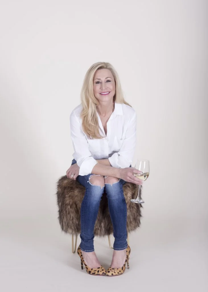 suzanne-4-731x1024.jpg