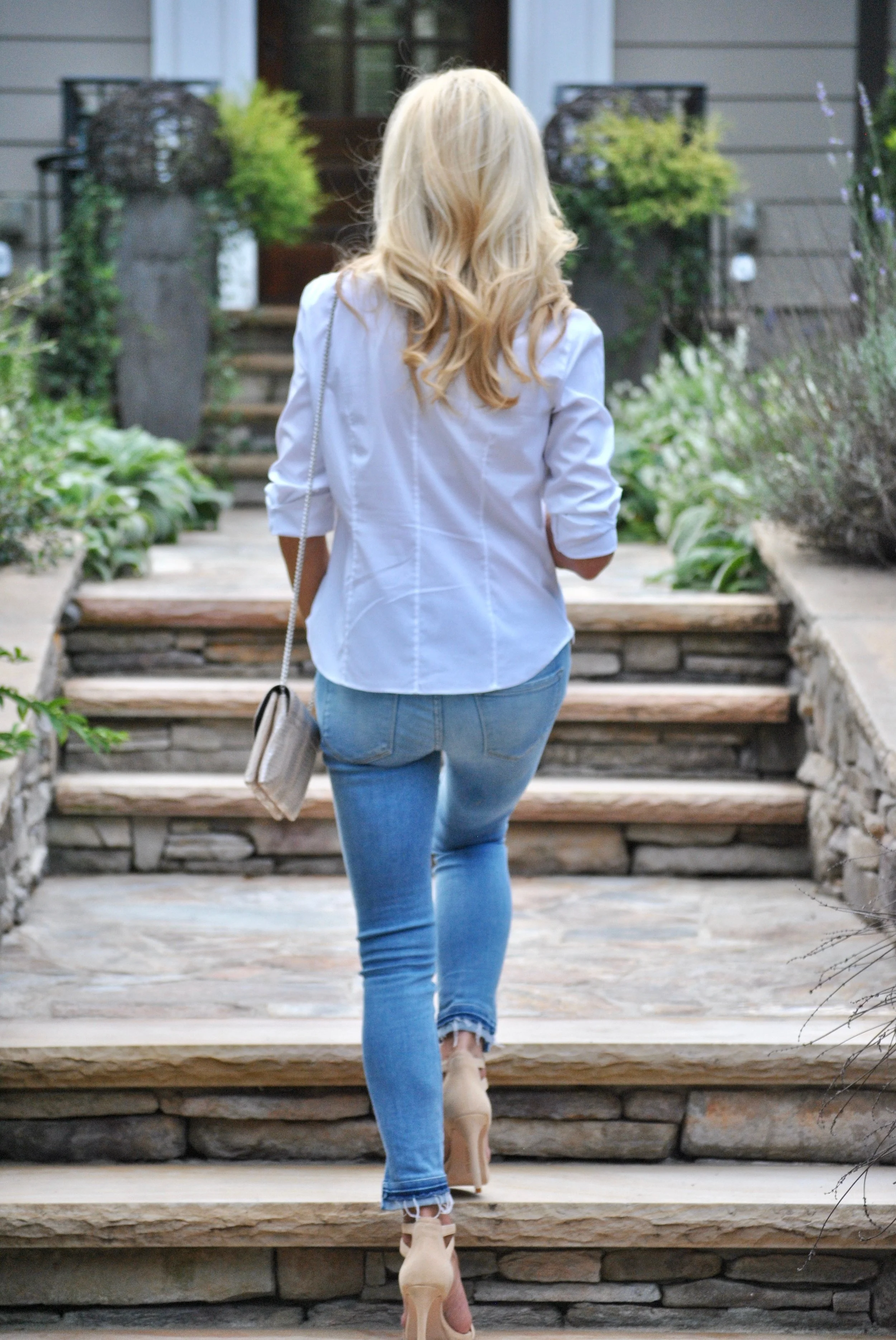 Back to Basics...A White Blouse With Jeans — Crazy Blonde Life