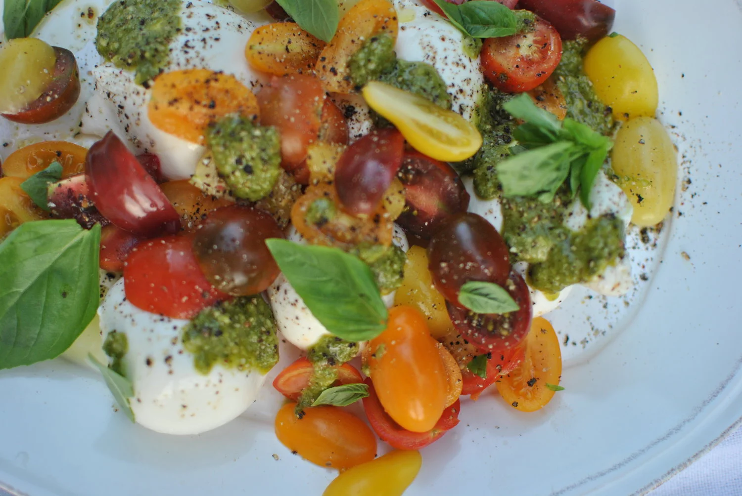 Buratta with Cherry Tomatoes and Pesto
