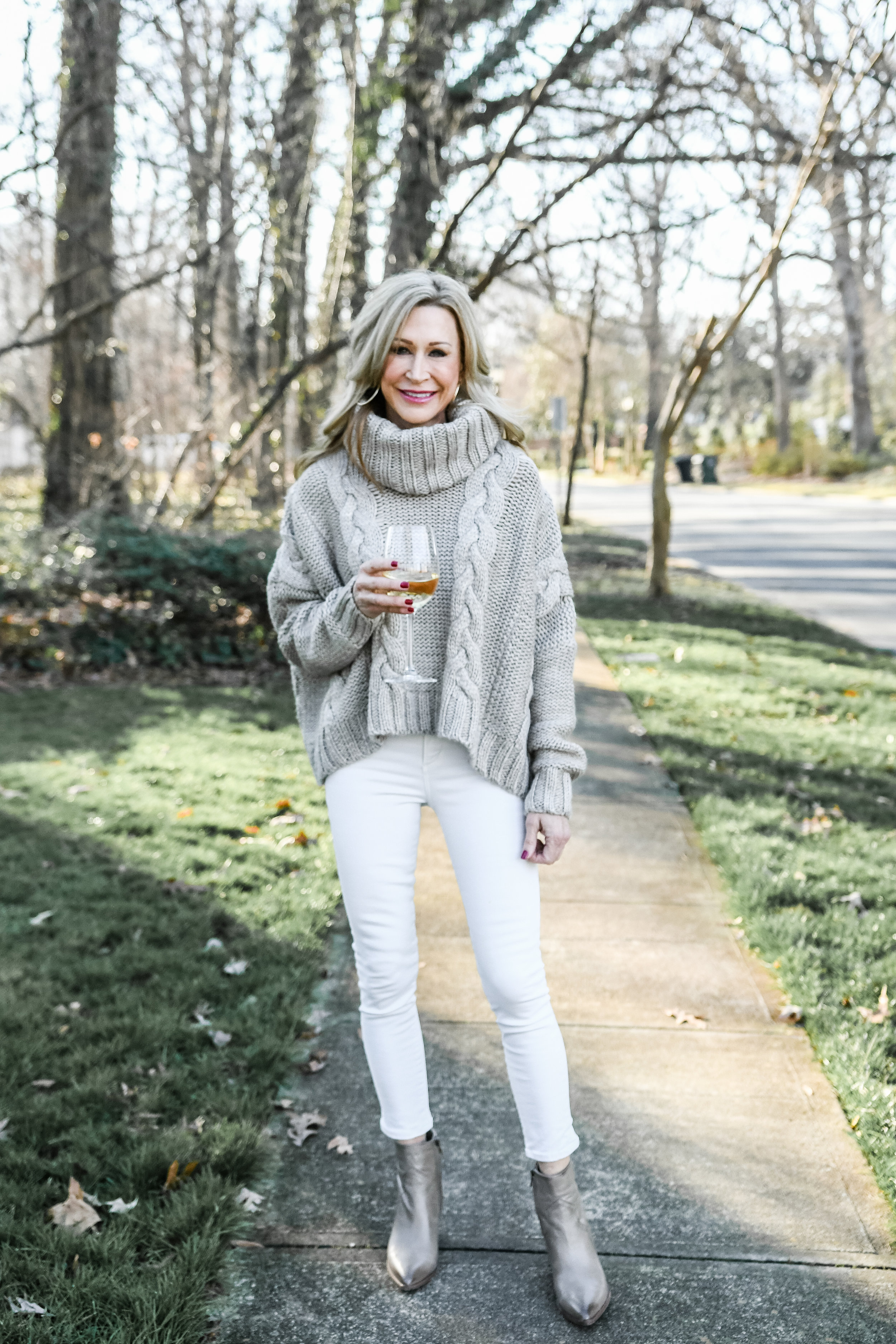 3 Ways to Wear White in Winter — Crazy Blonde Life