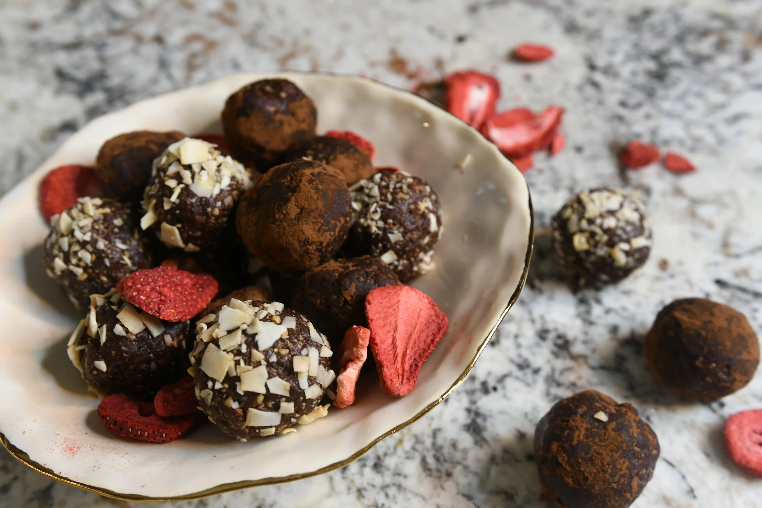 Strawberry Cocoa Energy Balls - Crazy Blonde Life