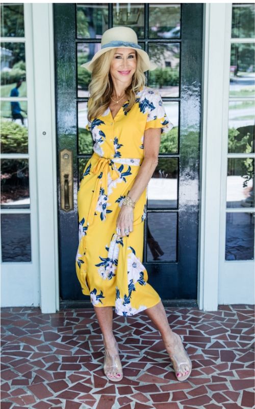 casual dresses with shoes Half the Fashion People Are Wearing Summer This Season Will Catch You Off Guard 10 Ways to Wear Sneakers