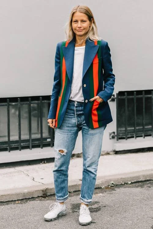 blazer-with-jeans-247792-1516908256080-image.500x0c.jpg