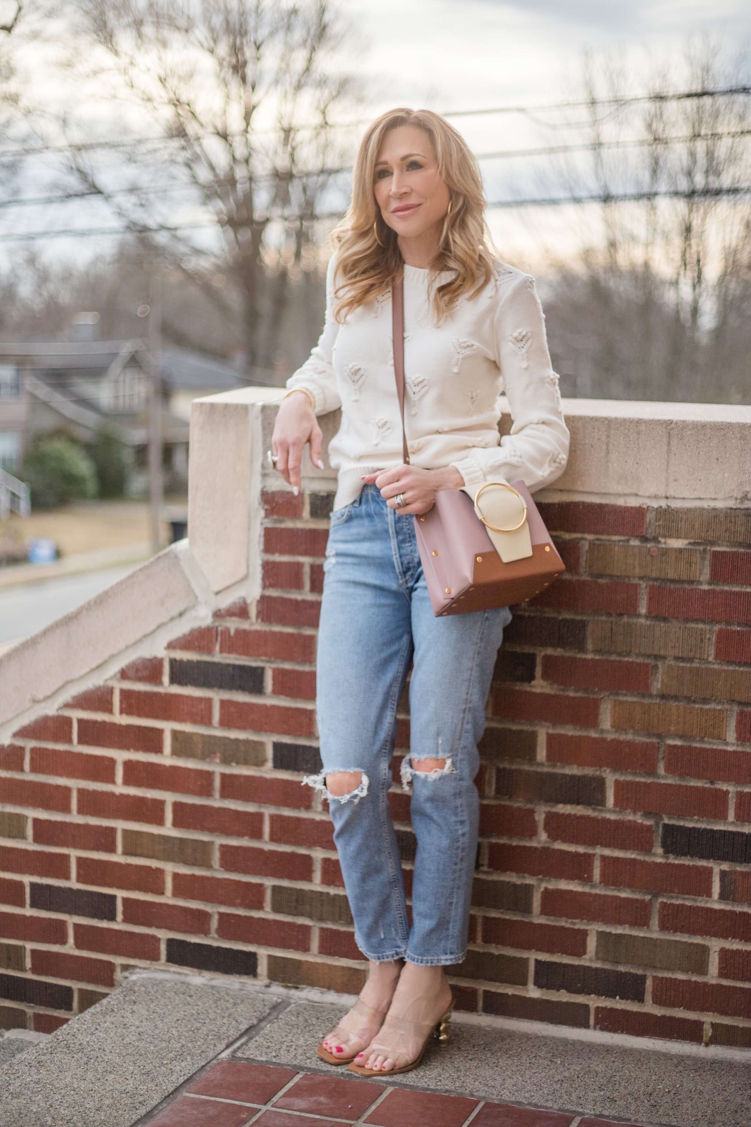 How to Style Straight Leg Jeans — Crazy Blonde Life