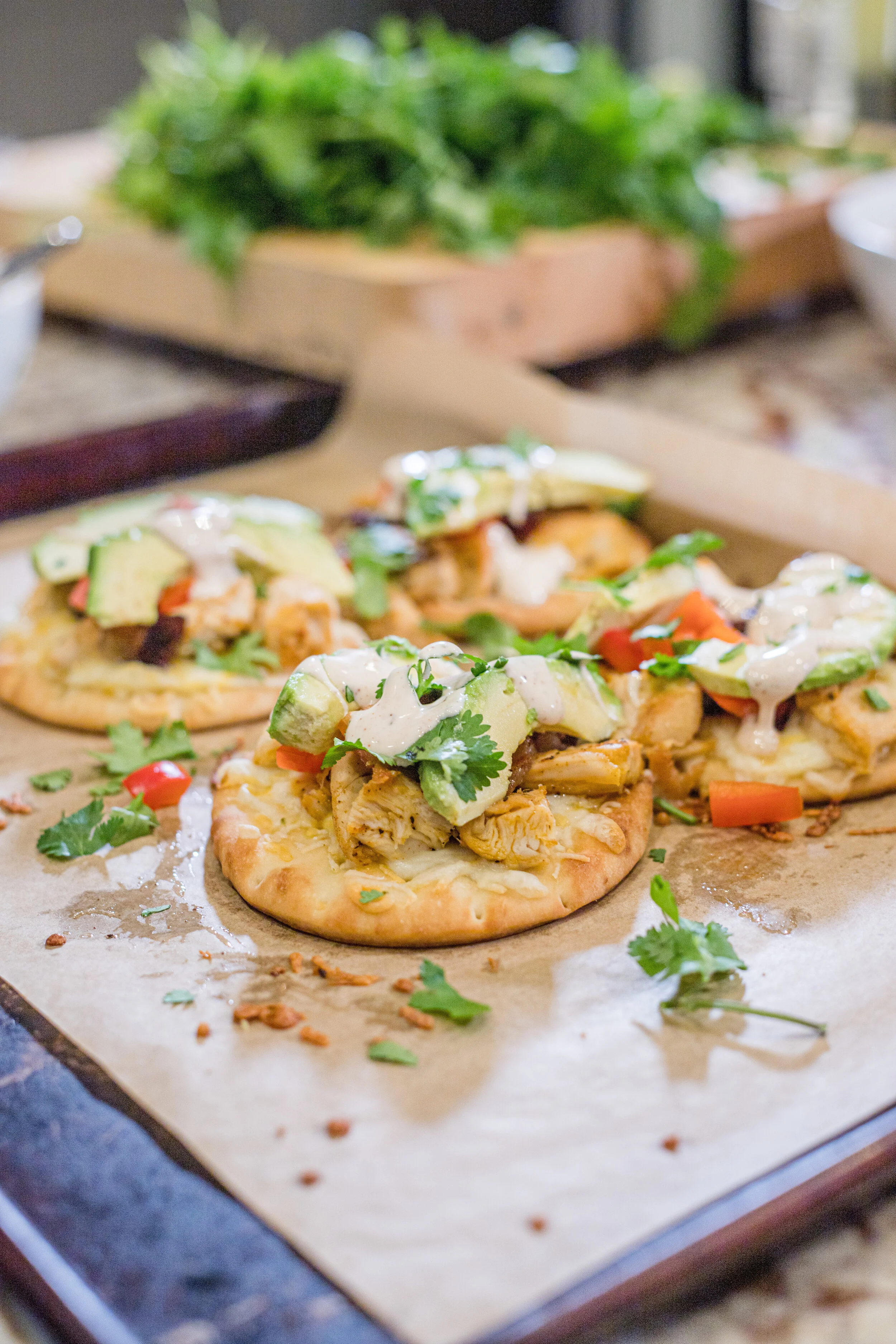 Chicken Avocado Flatbread with Chipotle Ranch - Crazy Blonde Life