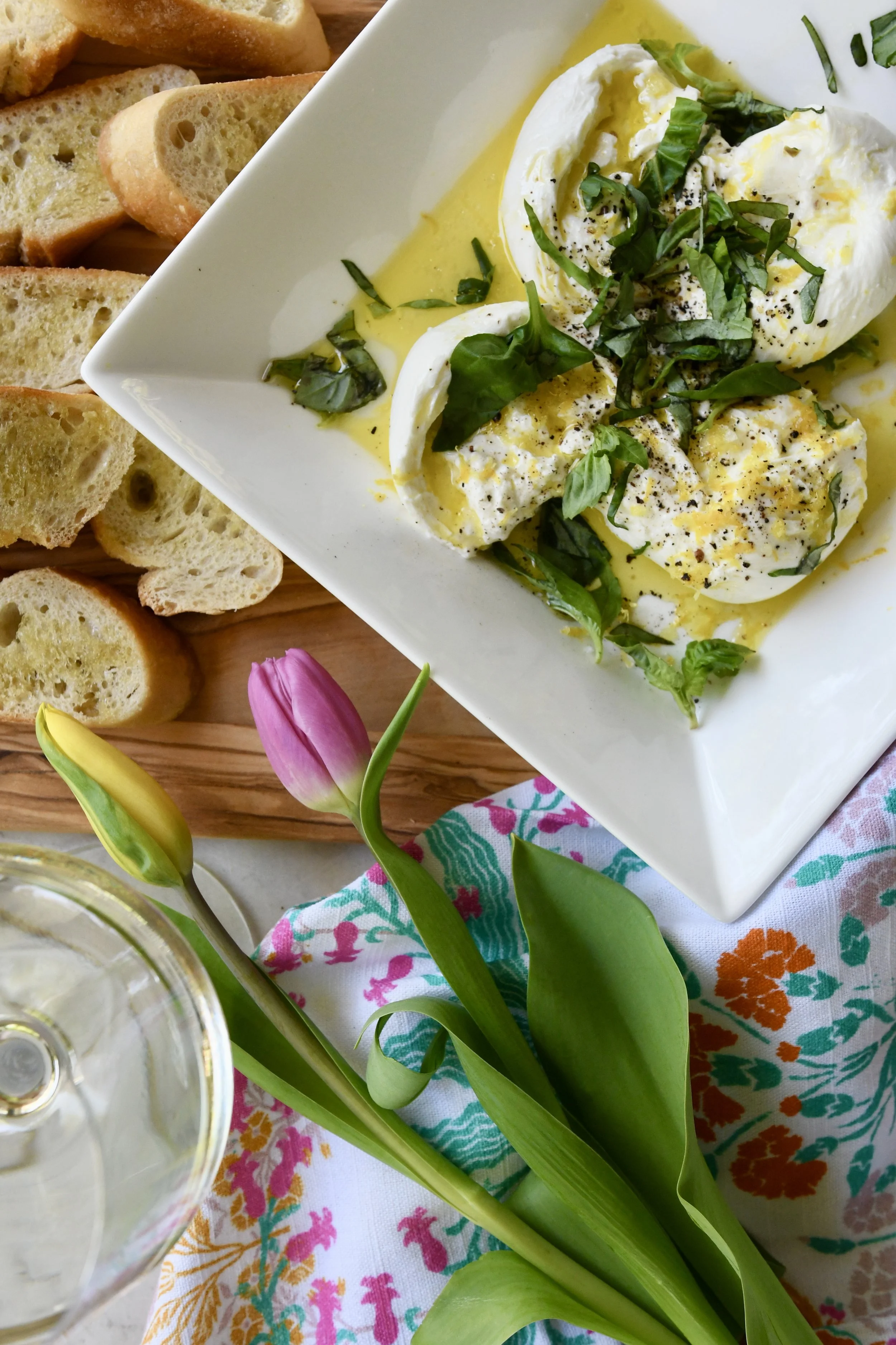 Burrata with Lemon & Basil Your GoTo Summer Appetizer — Crazy Blonde