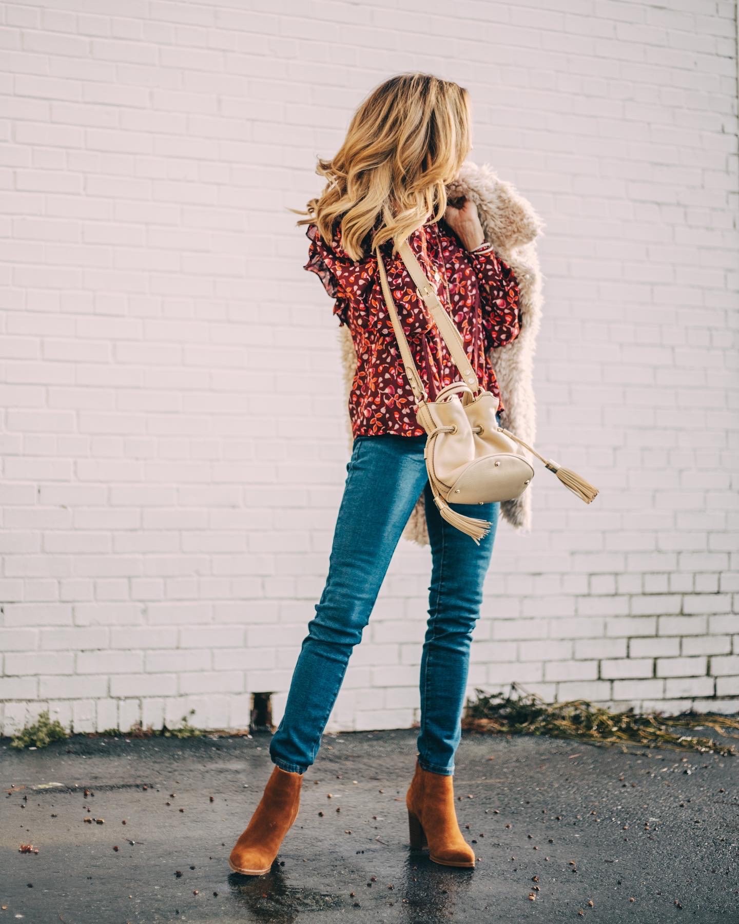 January Instagram Roundup - 5 Outfits I'm Loving — Crazy Blonde Life