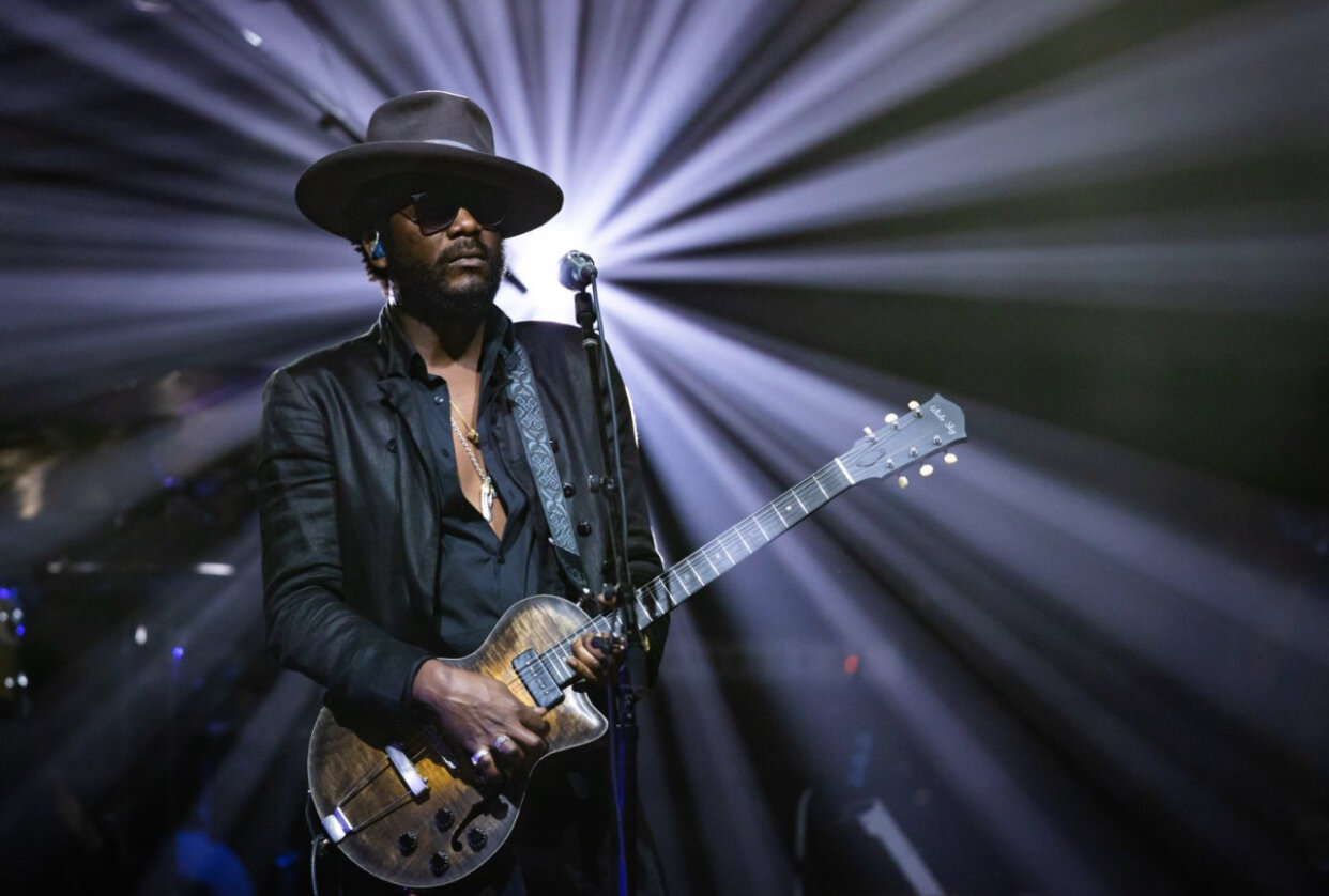 garyclarkjr.jpg