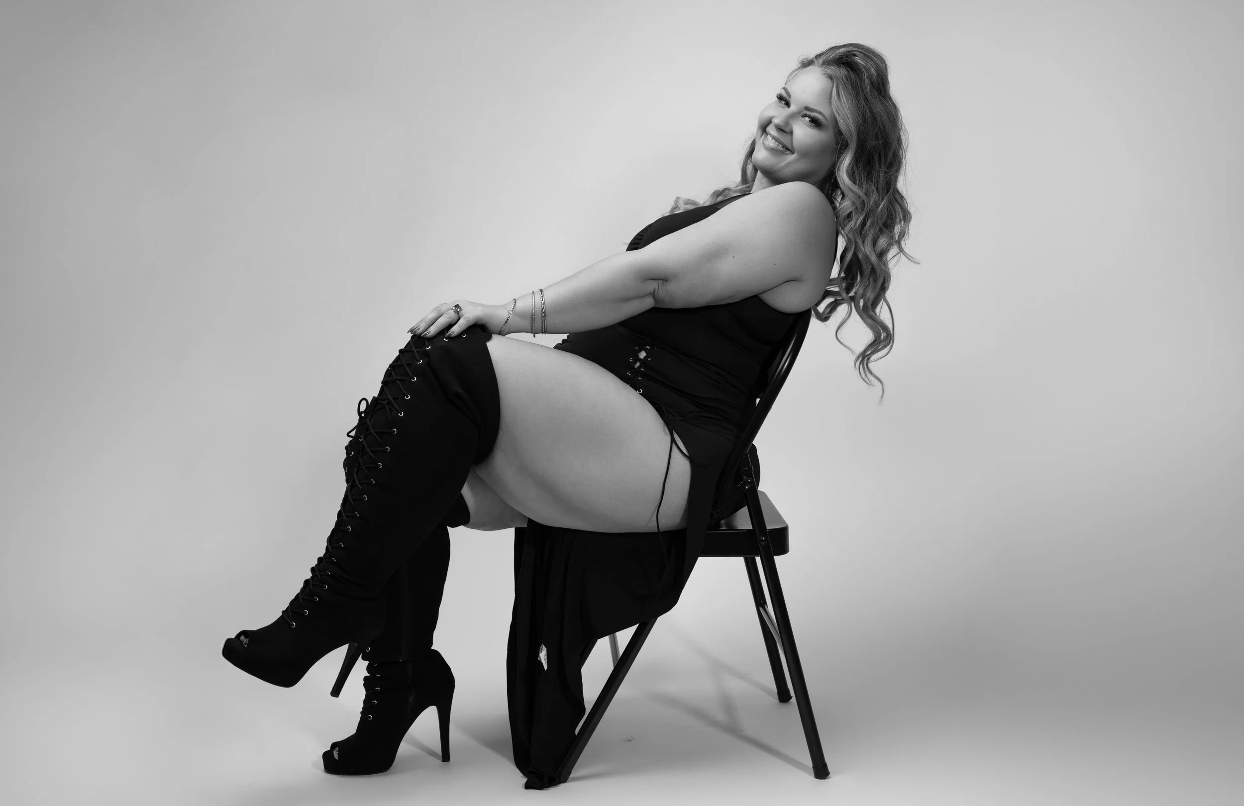 Mary from Studio NÜDE Boudoir