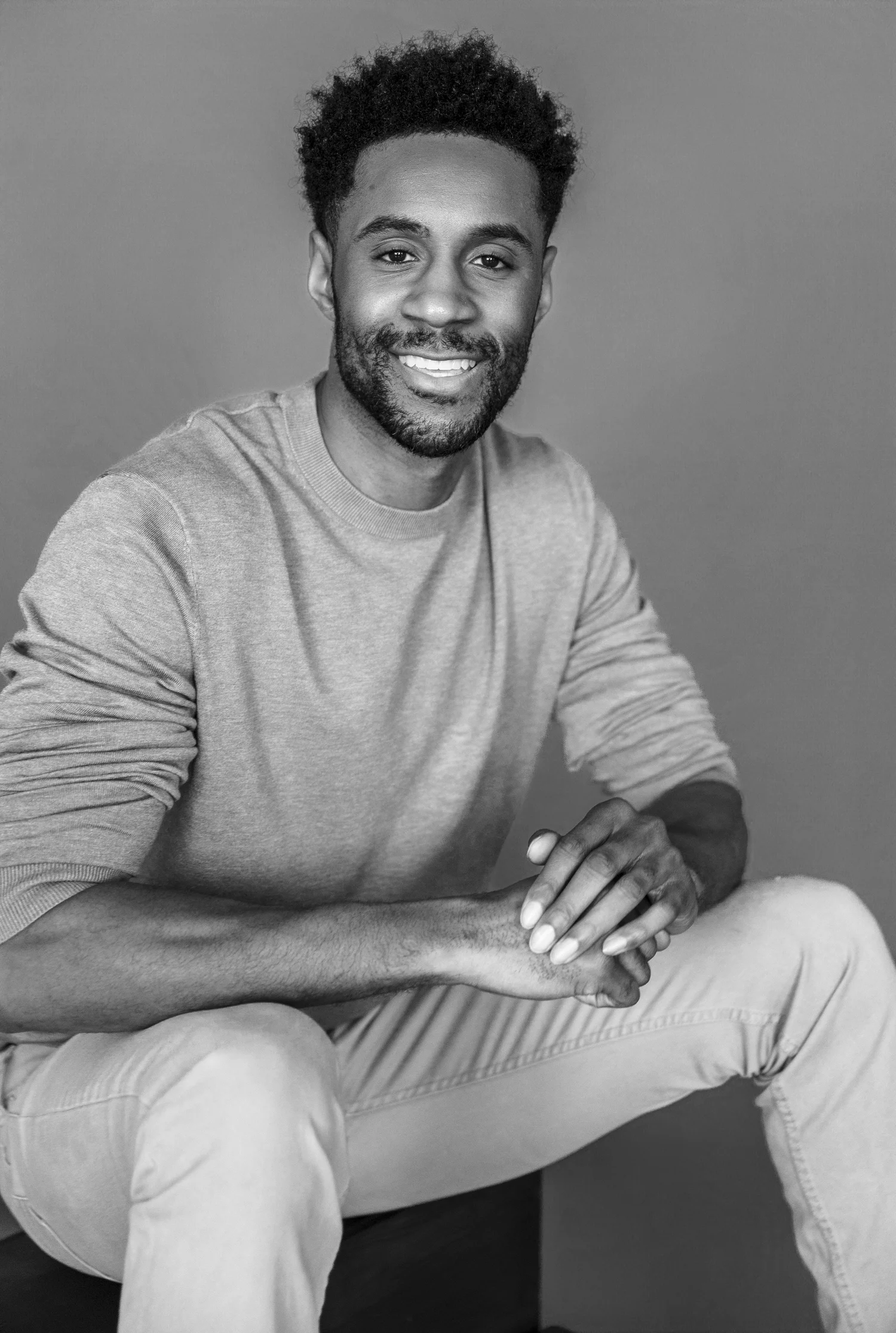 Studio NÜDE professional branding headshot example
