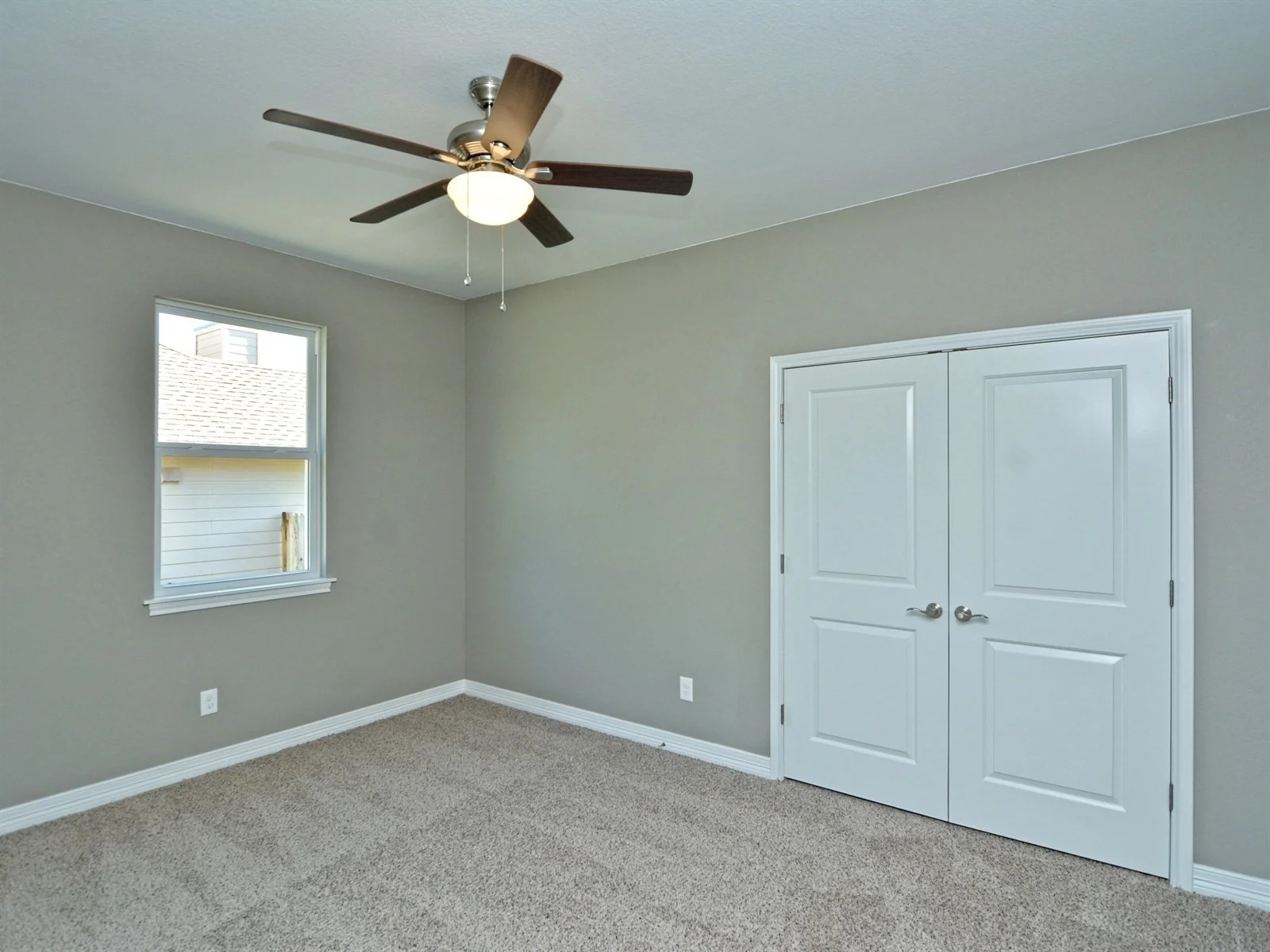 021_3rd Bedroom.jpg