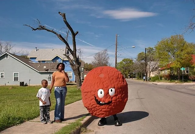 Throw backs.
Was asked to shoot #aquateamhungerforce while at #SXSW
Social distancing like #meatwad
Circa 2003
&bull;
&bull;
#heidihartwig #tbt #fromthearchives #35mm #printboxes