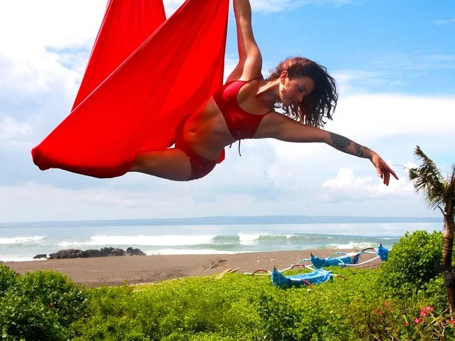 hammock in jungle.jpg