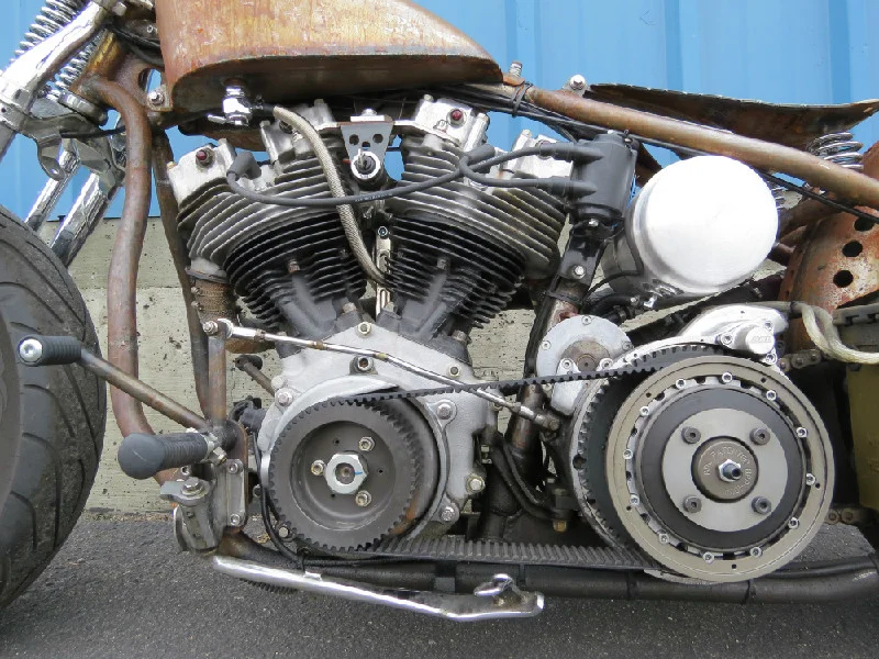 OPEN BDL BELT DRIVE, MOON EYES OIL TANK AND A BEAUTIFUL SHOVELHEAD MOTOR!