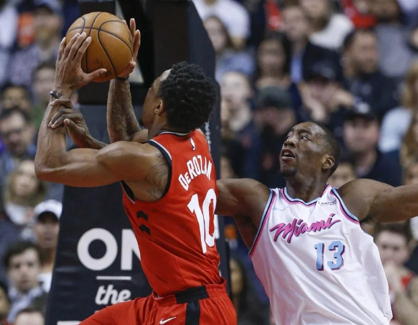 raptors_3.jpg.size-custom-crop.0x650.jpg