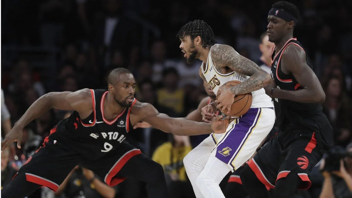la-sp-lakers-raptors-takeaways-20181105.jpeg