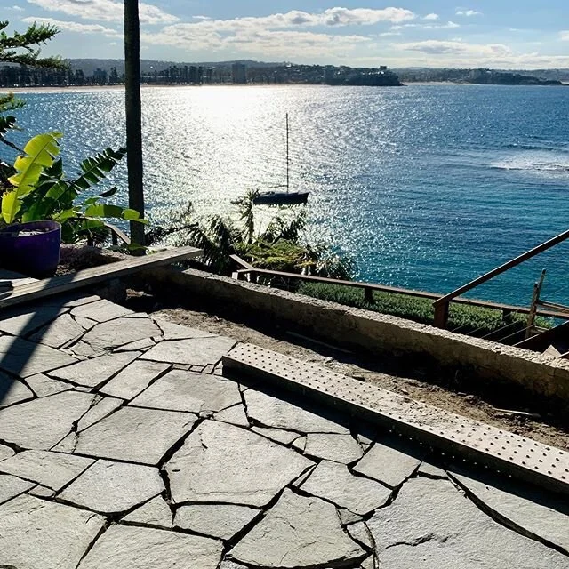 Laying some crazy paving at Manly.  #manly #australianarchitects #ecooutdoor #sydneyarchitect #stone #architecture @ecooutdoor