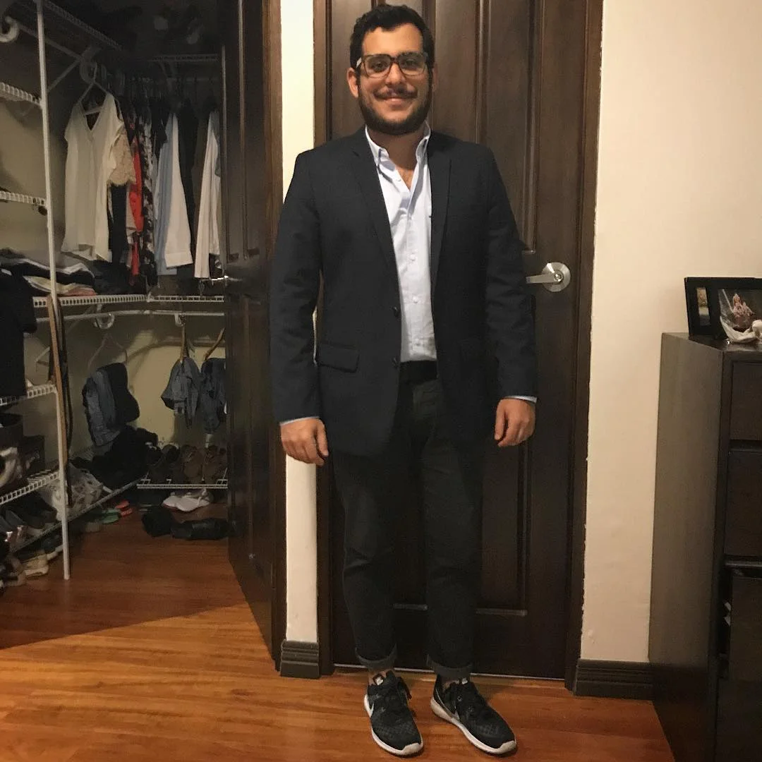 Lo tuanis de ser bajito es que todavía me queda el saco de la primer comunión. Siempre guapo. #quebonitoseryo #fashionista #racha #fashionblogger