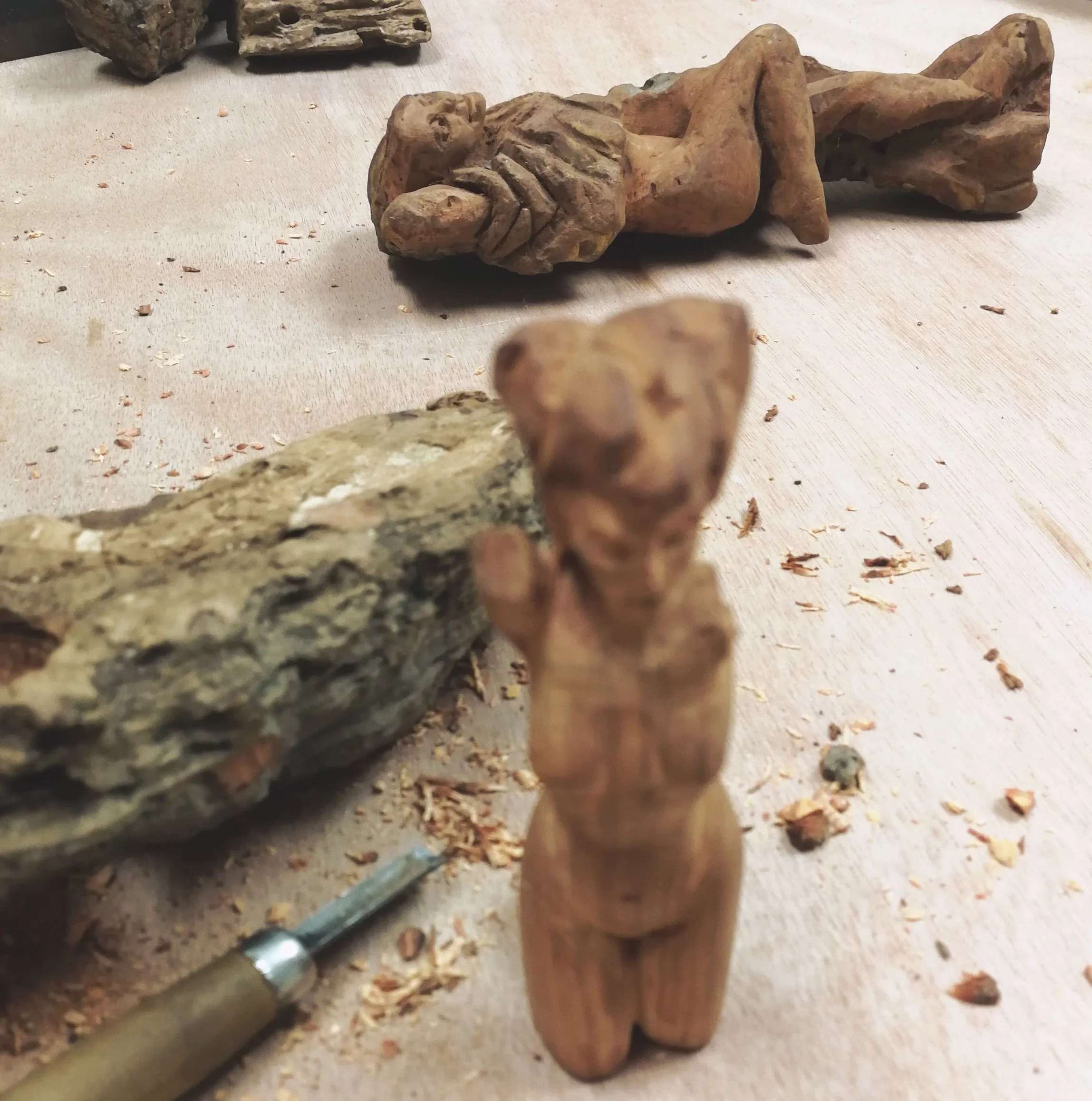 las figuras en jobo de mario sánchez