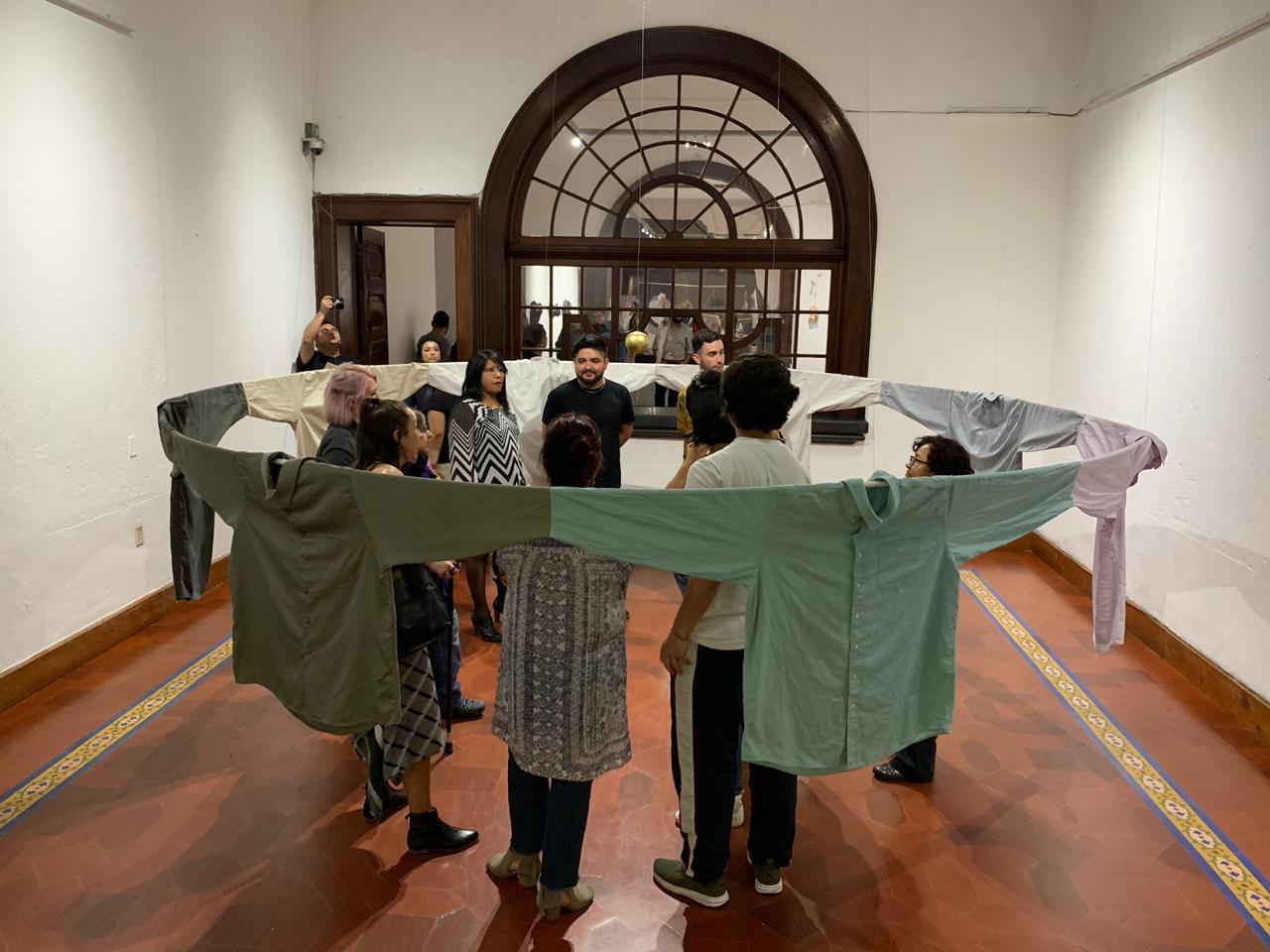 “Estructura”, instalación textil, ingrid cordero | imagen cortesía de la artista