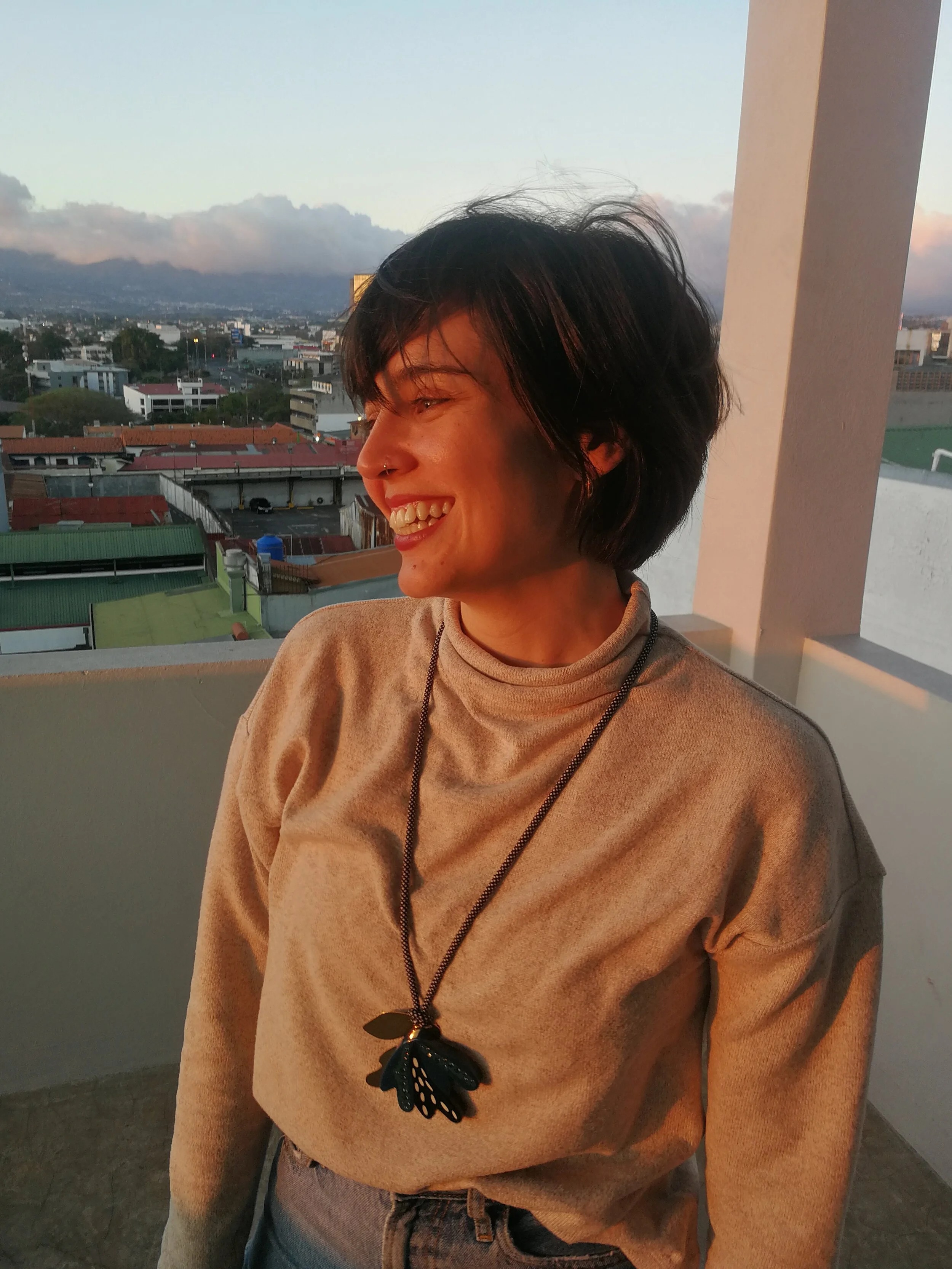 CURADURÍA + GESTIÓN CULTURAL: Lola Malavasi