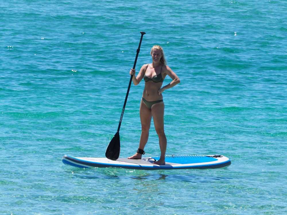 sup-paddle-pose_opt.jpg