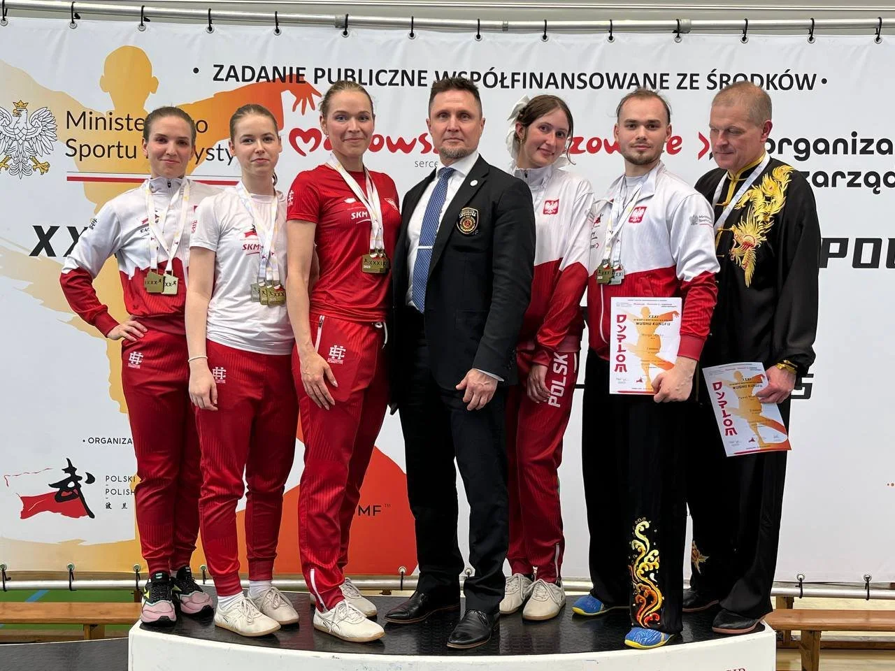 516455545_24590815940524509_5320178904511968647_n (1).jpg