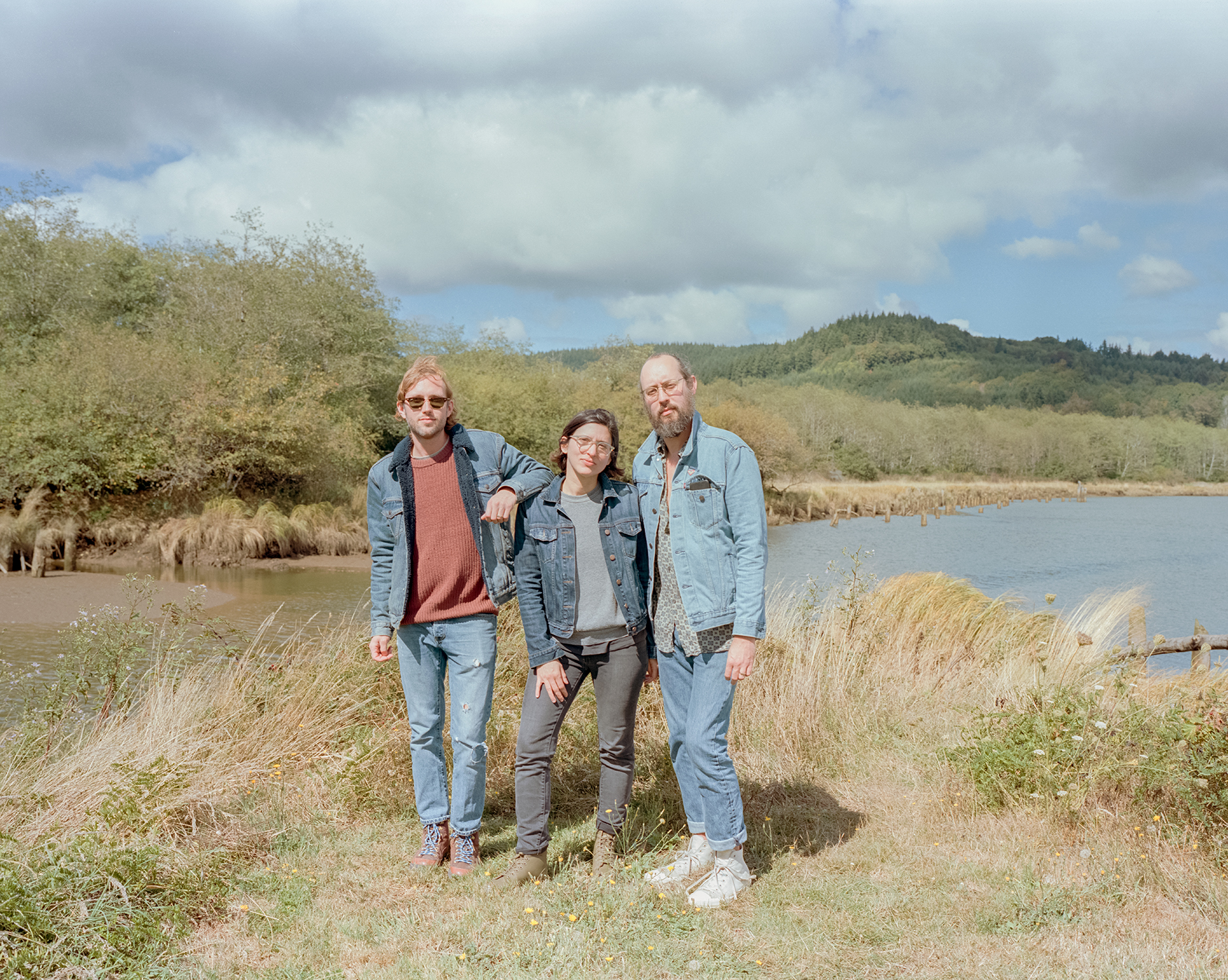 Neil, Camille, Chris in Raymond, WA - September 2018