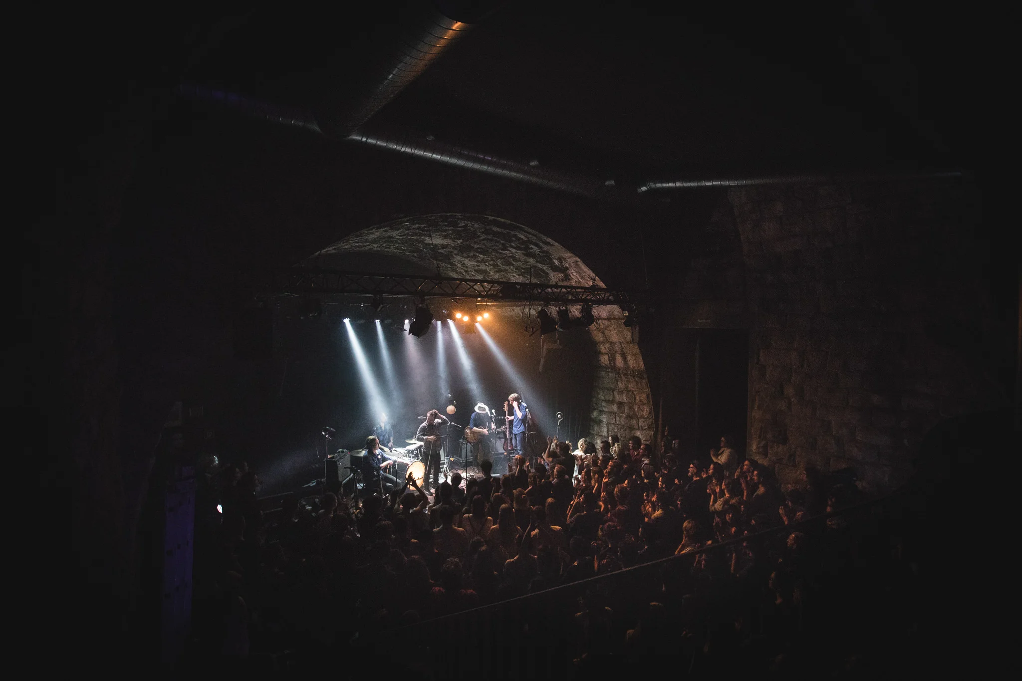 36-music-little-green-eyes-jessie-mccall-portland-gregory-alan-isakov-zurich.jpg