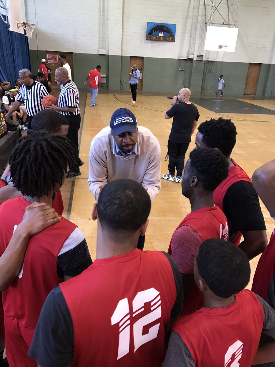 Peace Games Red Team Coach and Texas Legend Vin Baker calls his first time out