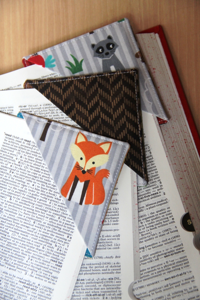 Image of Handmade Fabric Corner Bookmarks