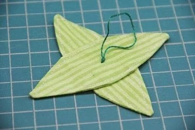 stitch leaves.jpg