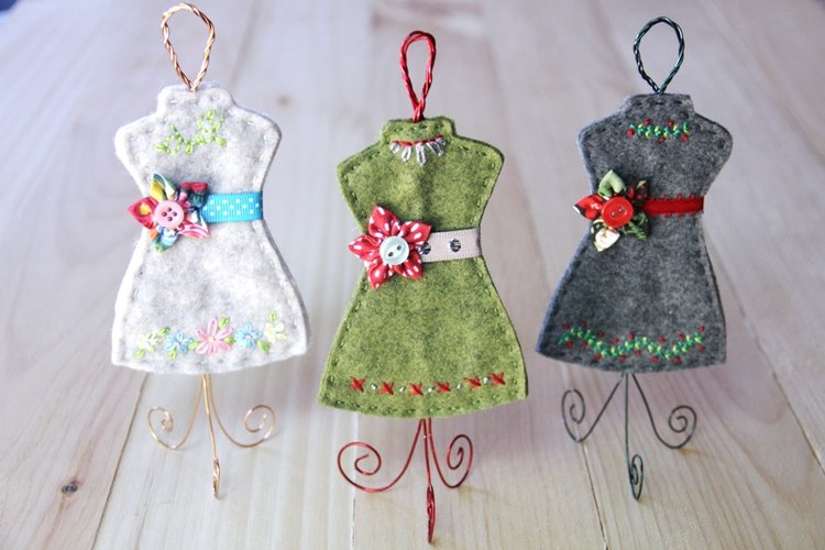 Free pattern: Felt dress form ornament