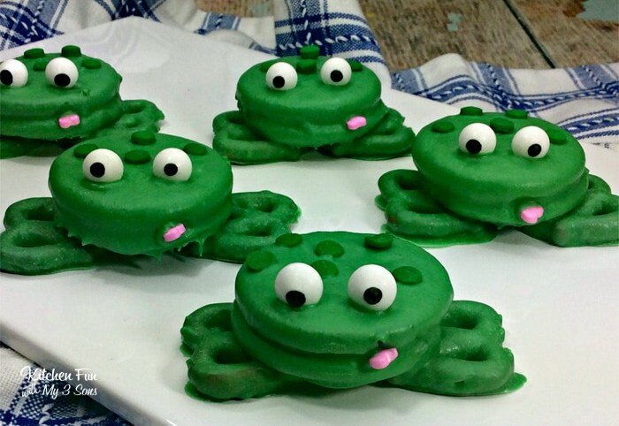 Frog Oreos from Kitchen Fun with My Three Sons