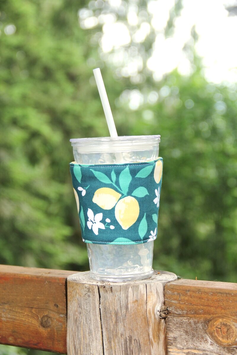 Recycled Iced Coffee Cup Cozy in Stone Gray – Salem Style