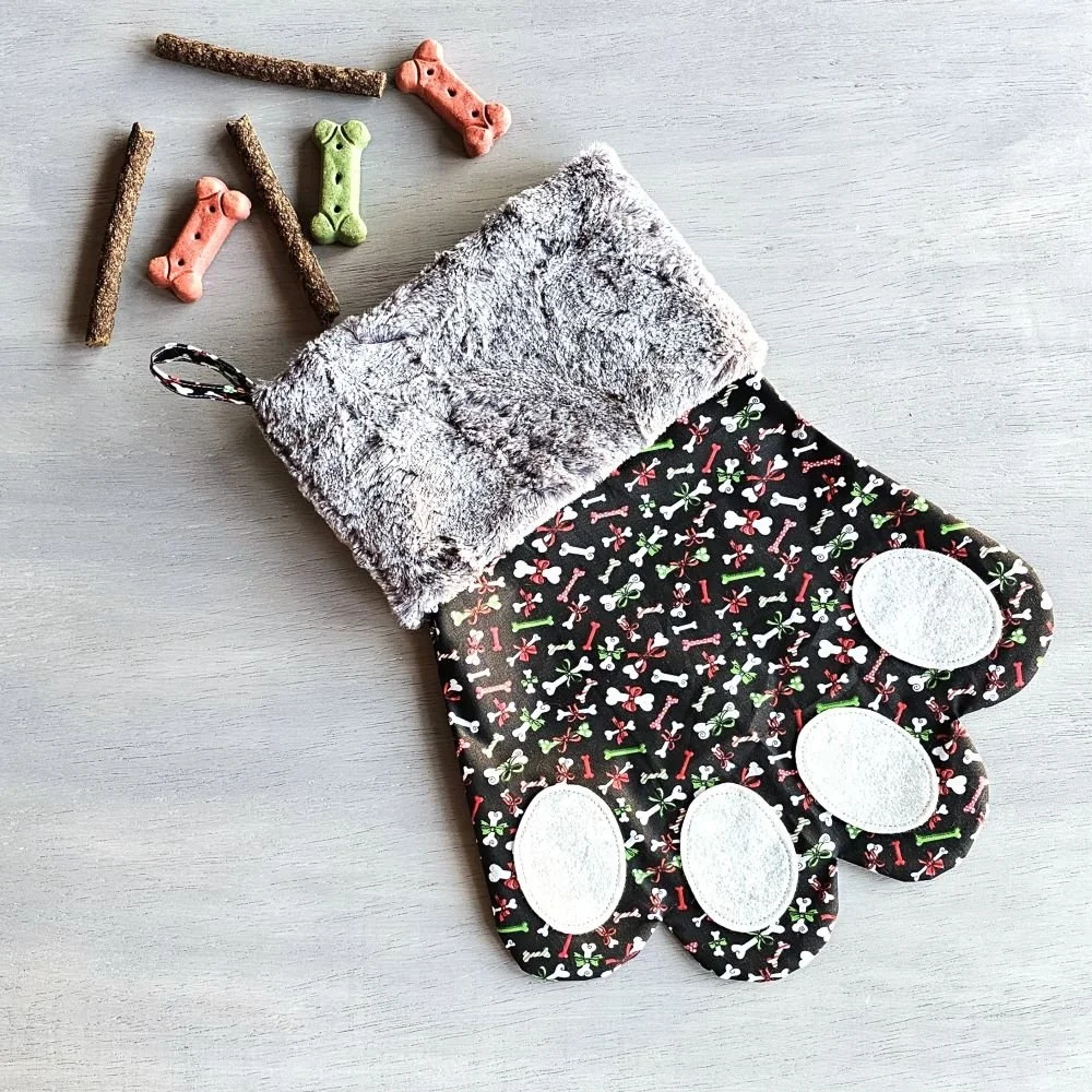 Dog Paw Stocking Printable Tutorial — Crafty Staci dog-paw-stocking-printable-tutorial-crafty-staci