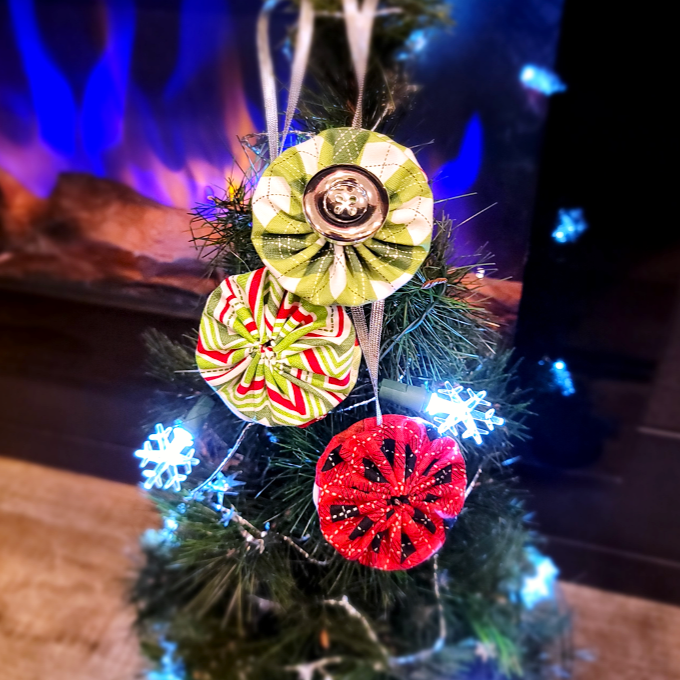 Yo Yo Ornaments