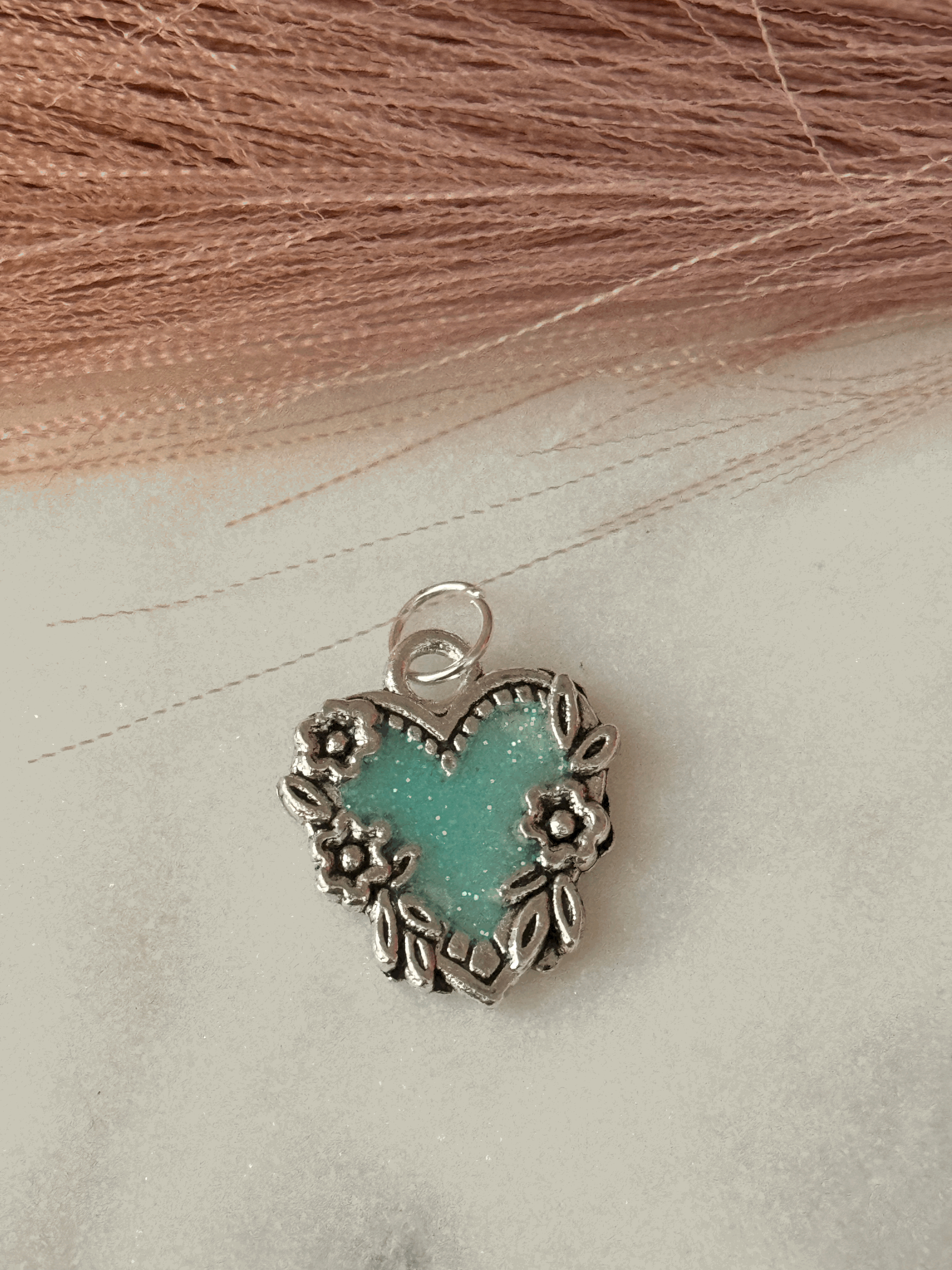 Flower Heat Charm