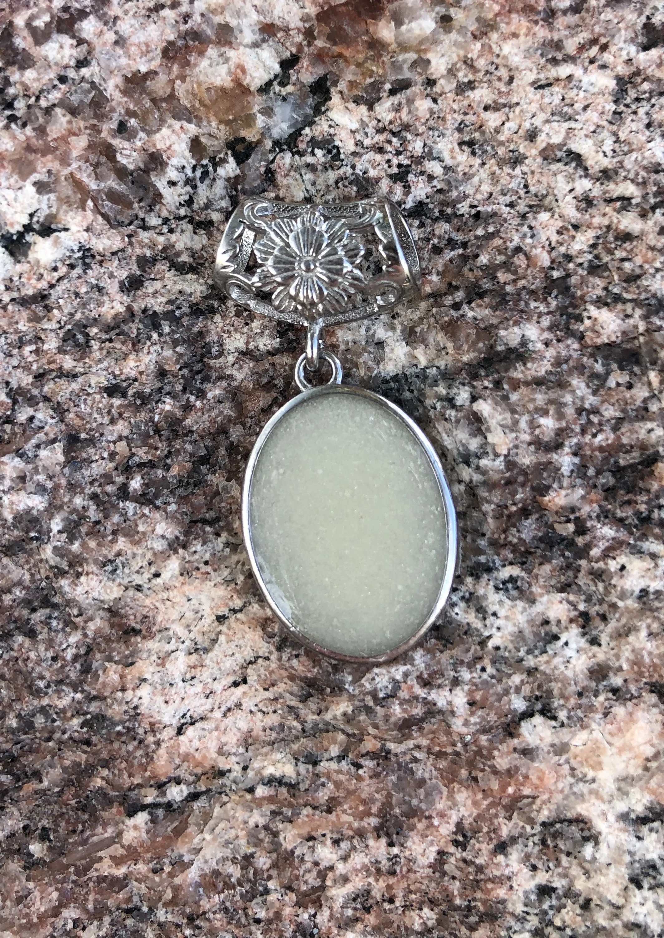Floral Oval Drop 