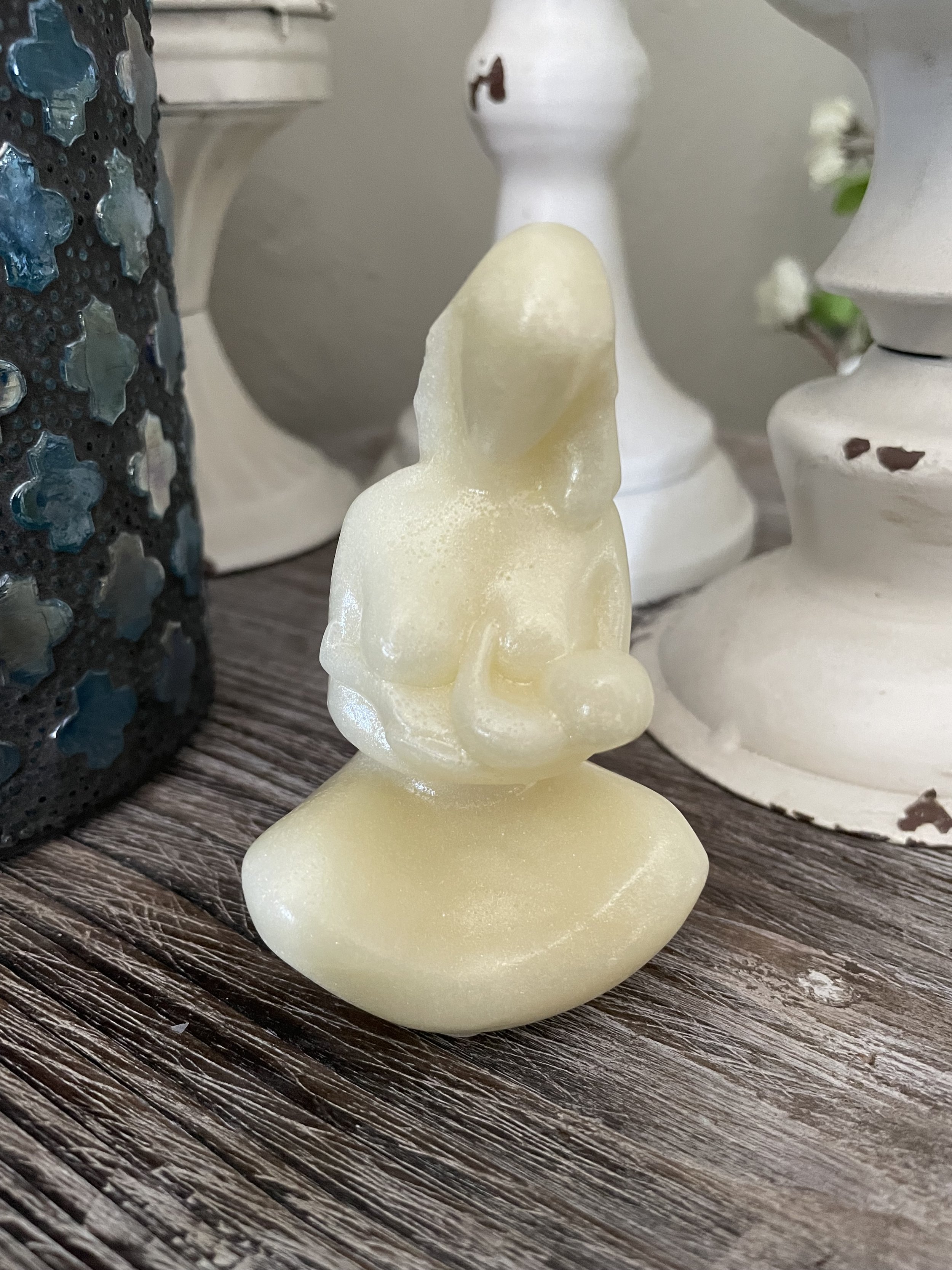 Breastfeeding Figurine