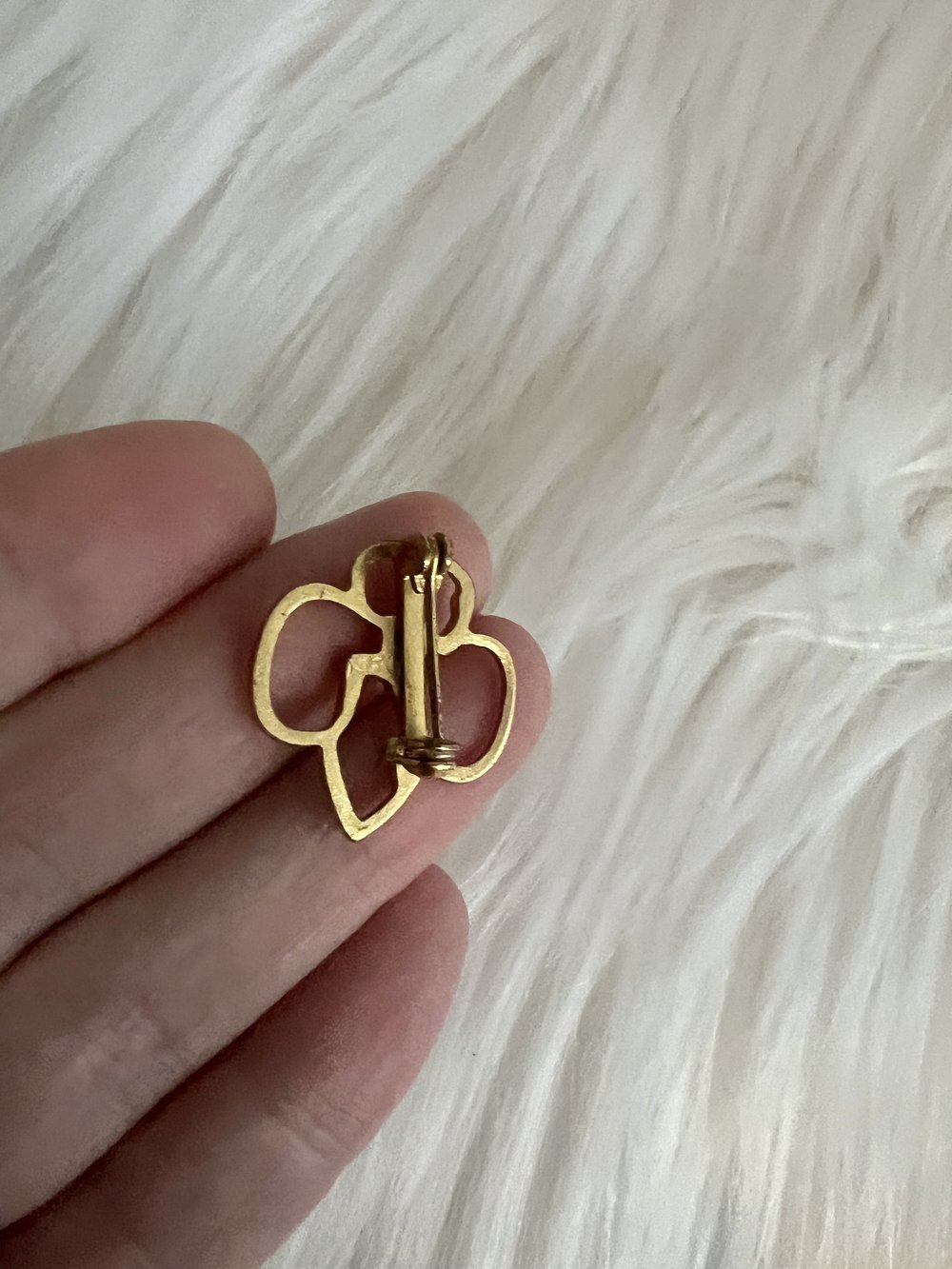 Girl Scouts Brownie Brooch Pin — Made With Love Keepsakes