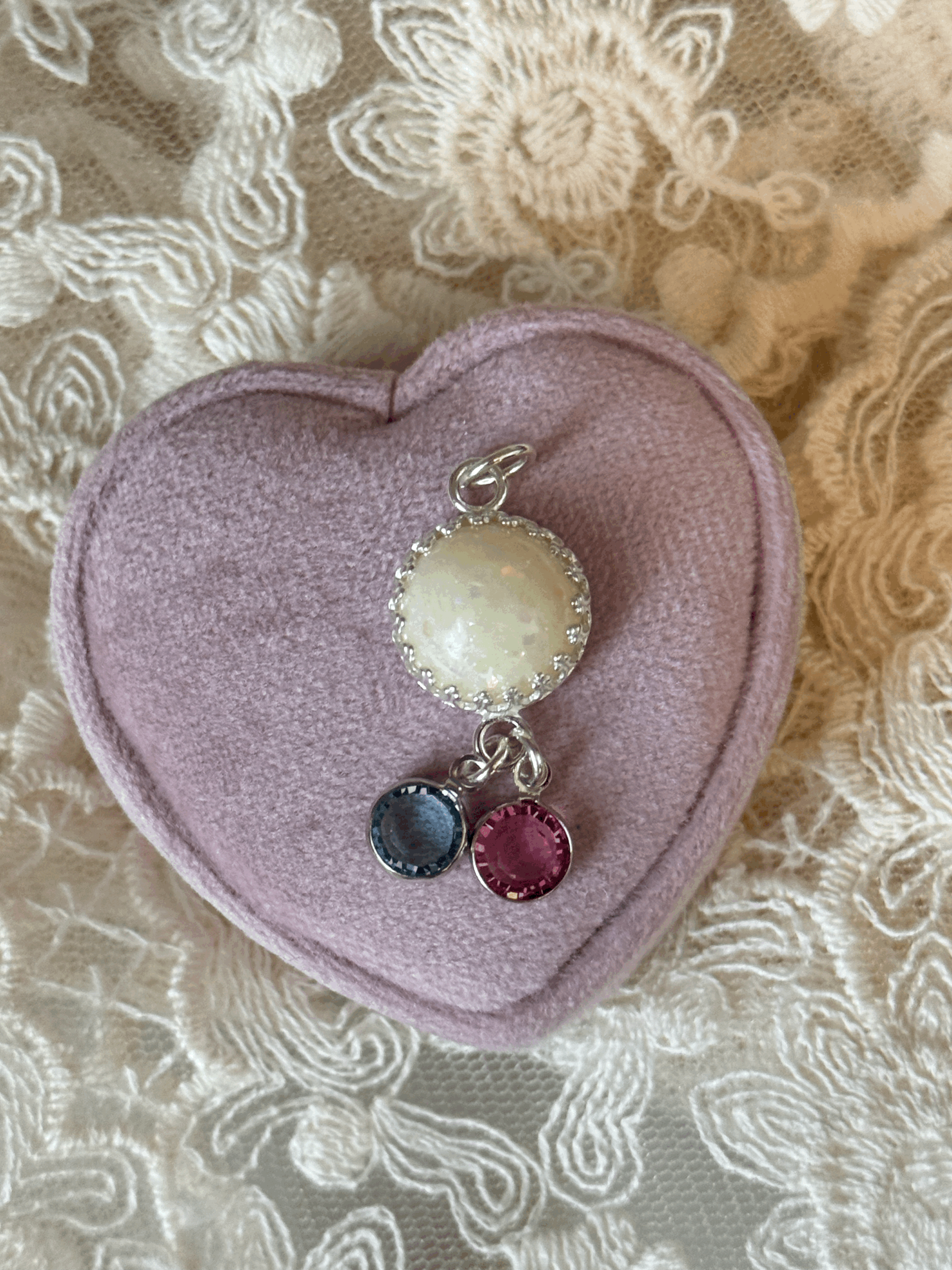 Tessa pendant Version 2