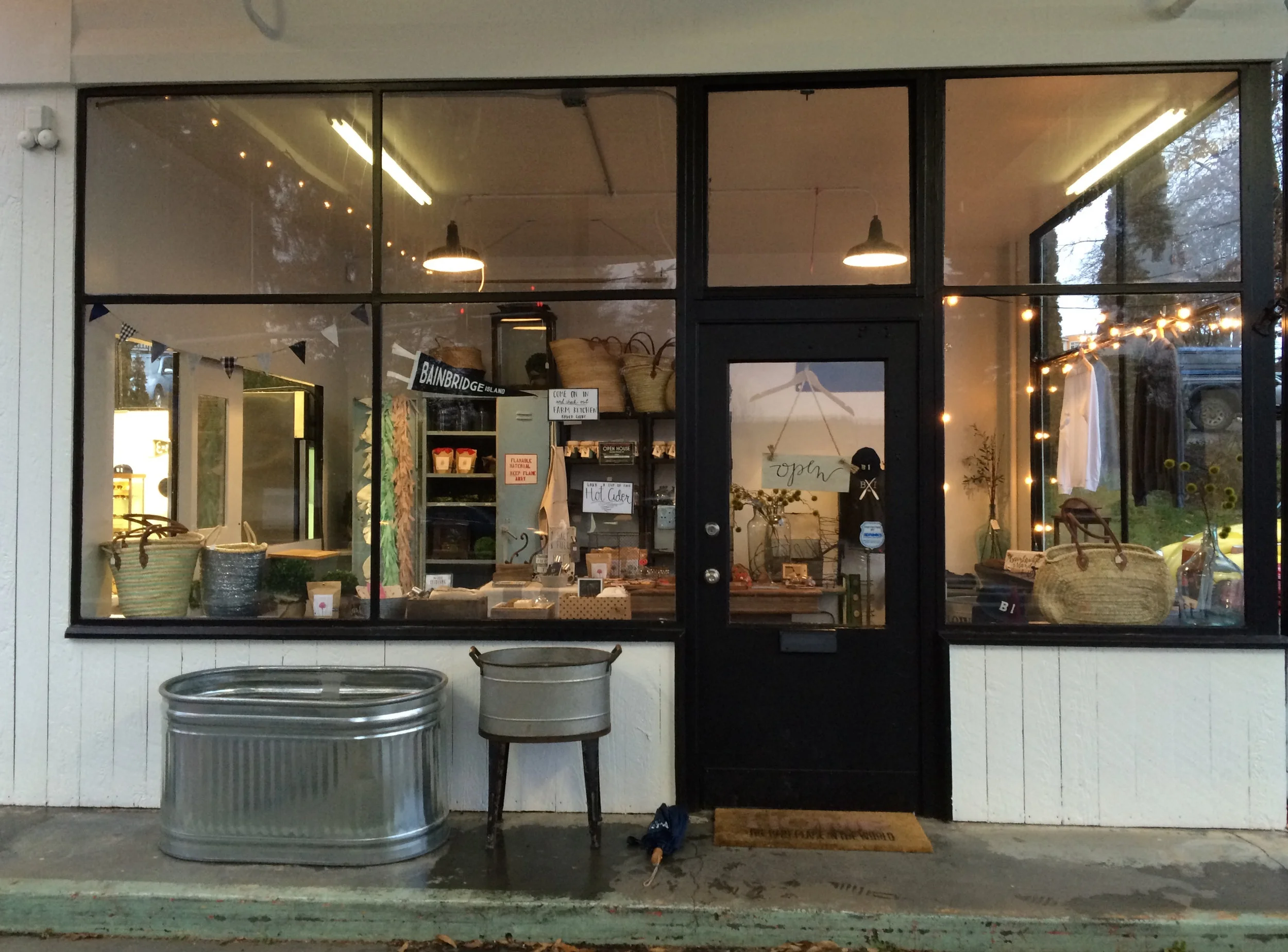  Seaside Station offers a very warm welcome - especially if you are coming in out of the rain. 