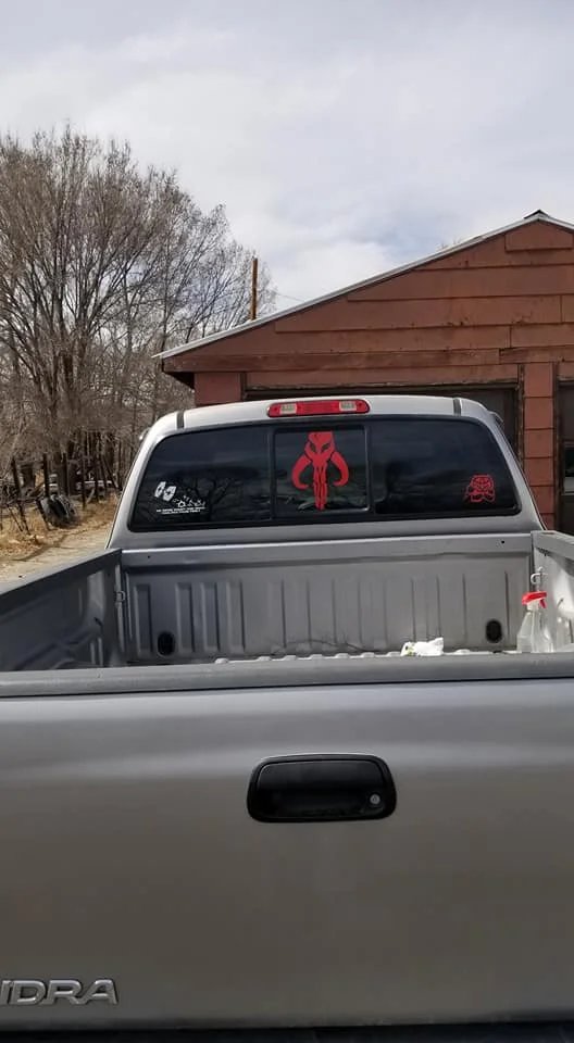 Mando decal 12 2.jpg