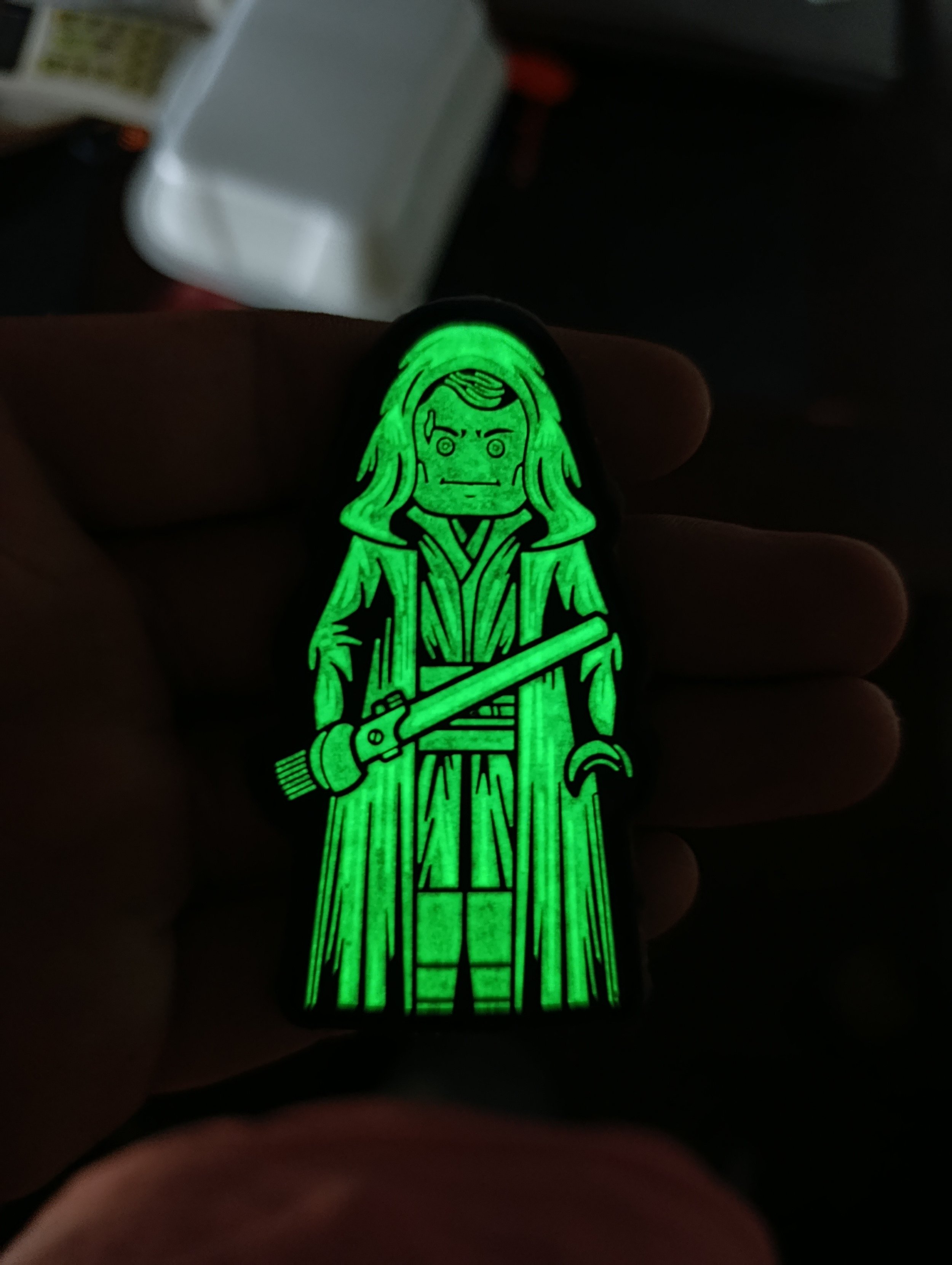 anakin glow.jpeg