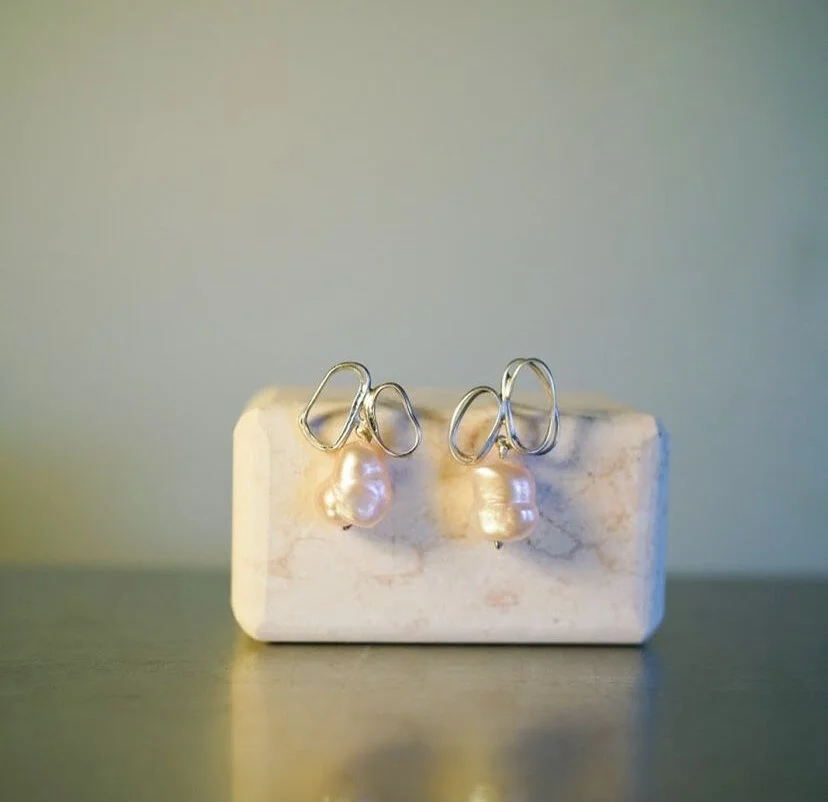 DA9F49C9-F3FB-4E3F-8276-EC5ABD3D966A