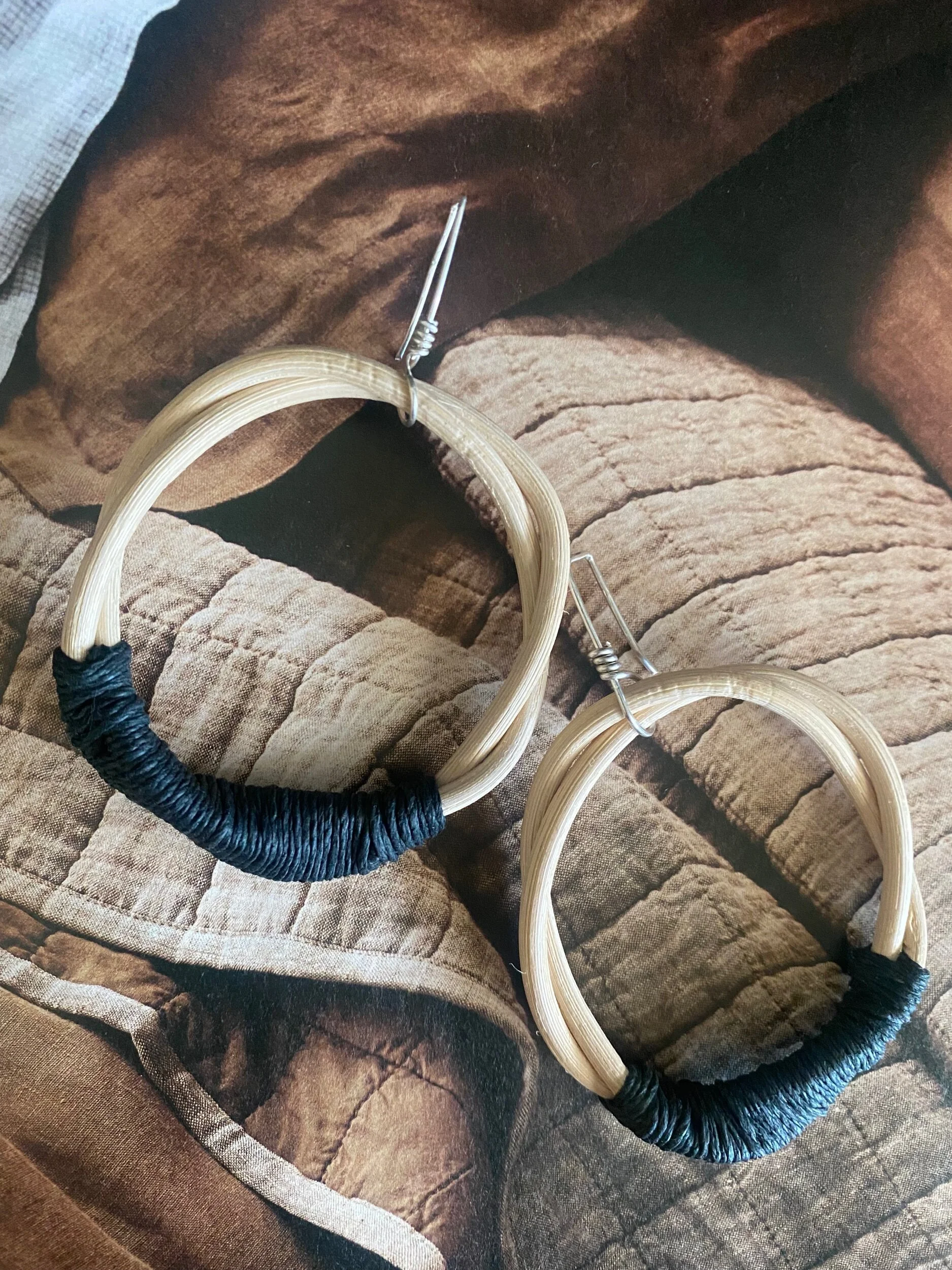 1F00B7BC-35E9-406A-BE8B-9F0C71C70B27