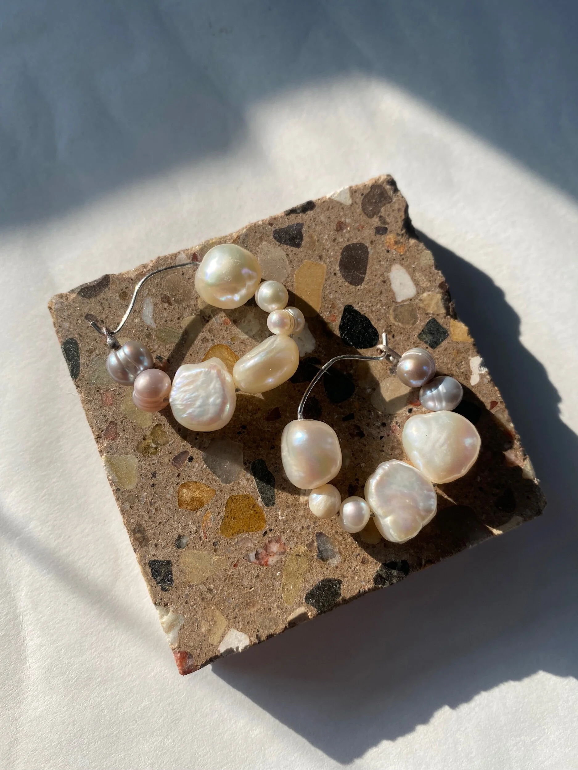 2AB9D7C7-44DF-425E-8AE8-2FBDBD17C91C