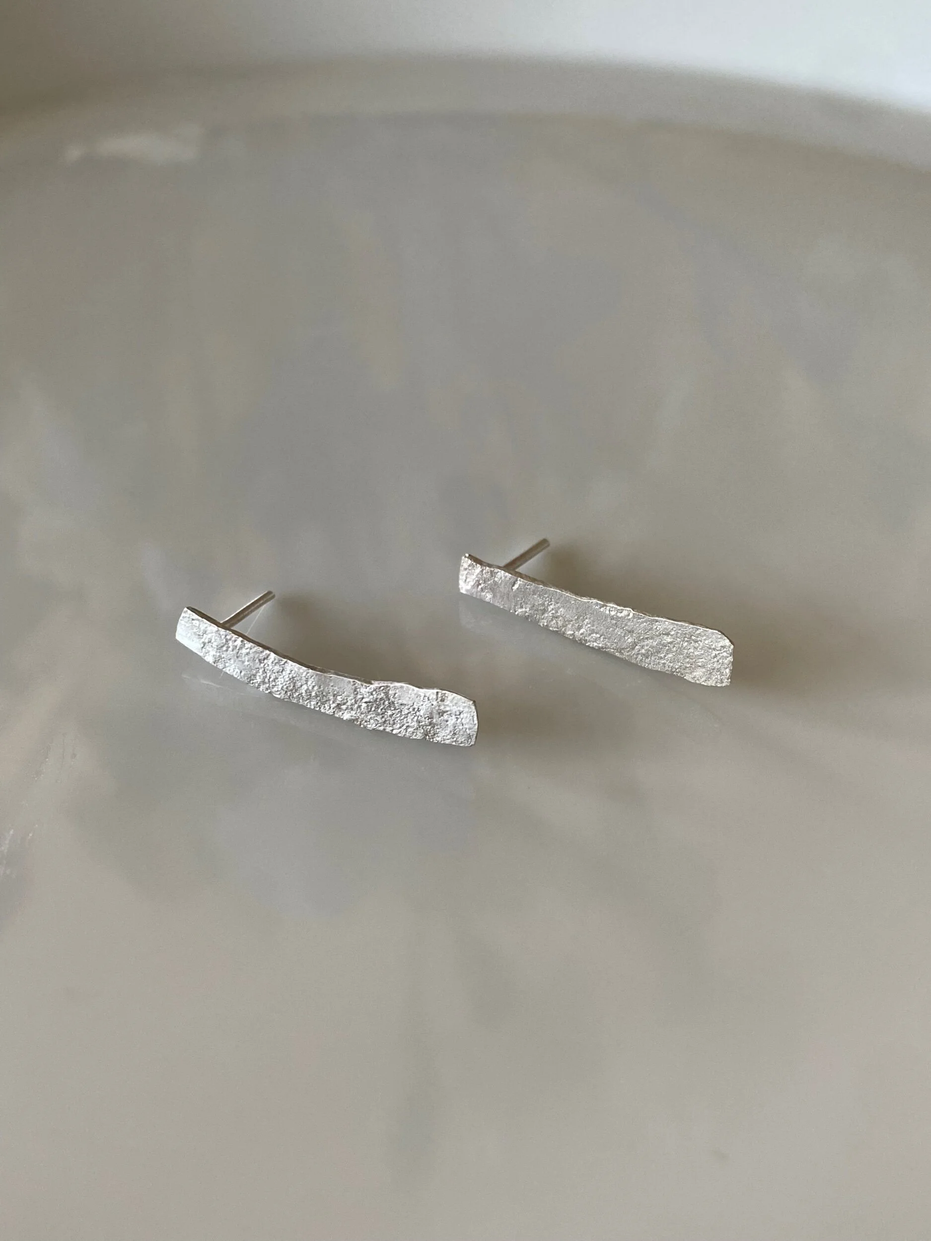 A33FF5C7-CF96-482E-9561-D878D187B18F